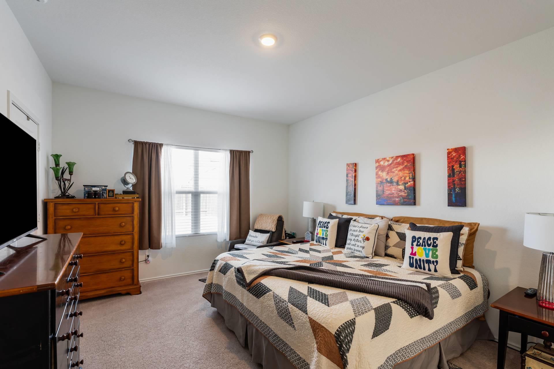 200 Montego St, Hutto, TX 78634