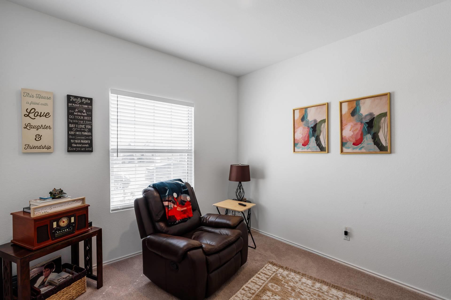 200 Montego St, Hutto, TX 78634