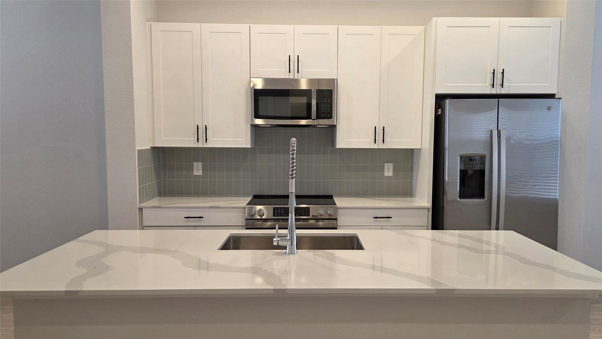 8350 US W 290 Highway # 113, Austin, TX 78736