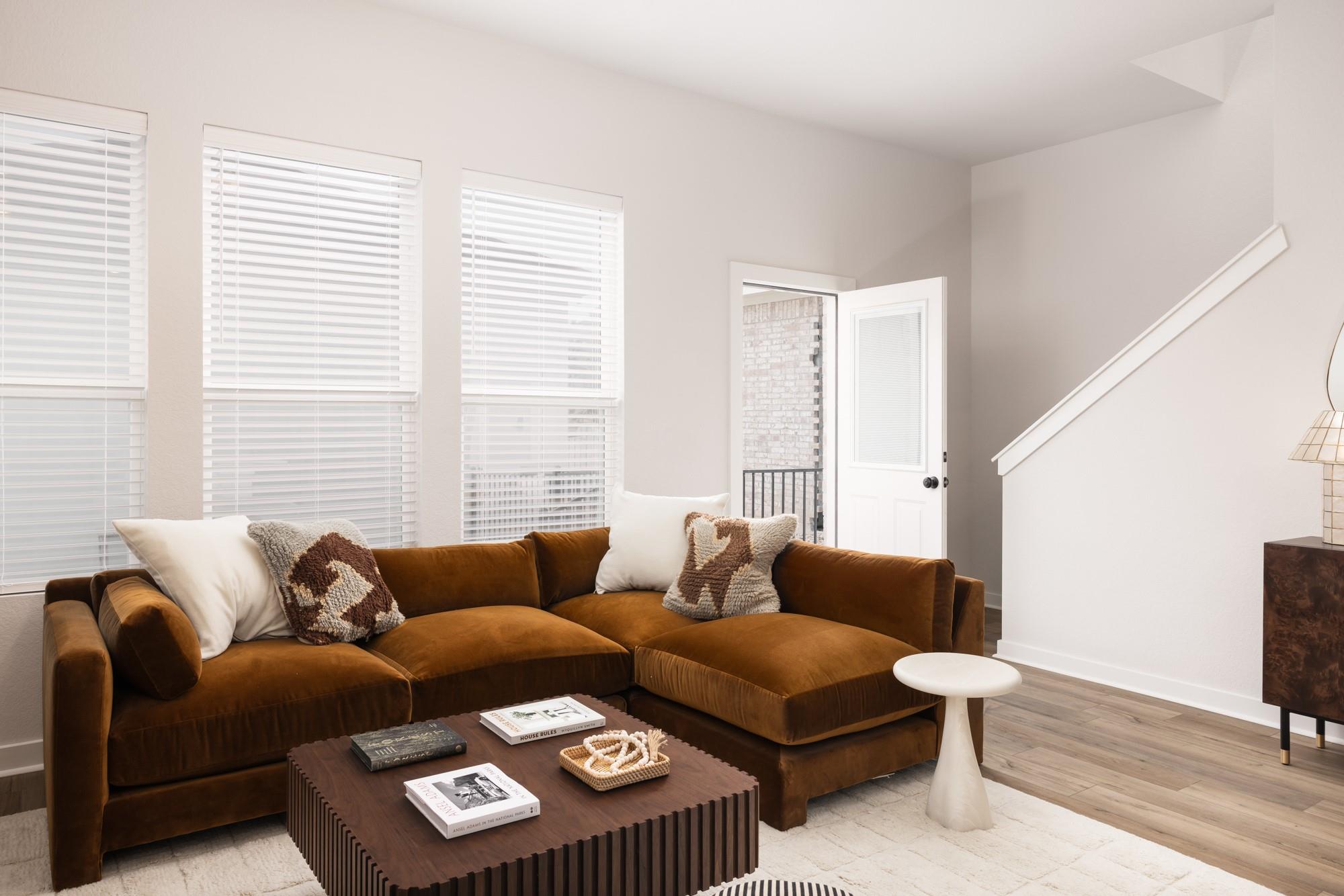 8350 US W 290 Highway # 113, Austin, TX 78736