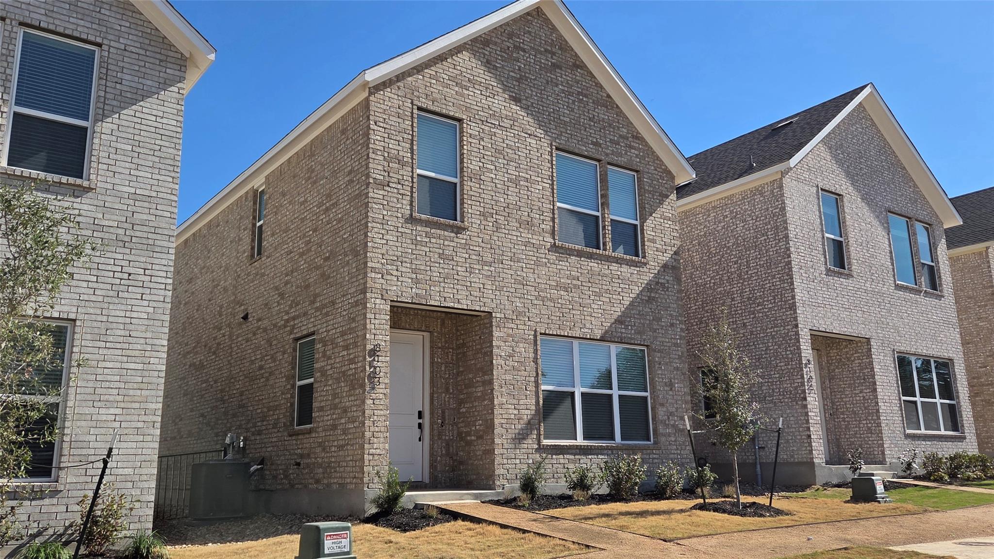 8350 US W 290 Highway # 113, Austin, TX 78736