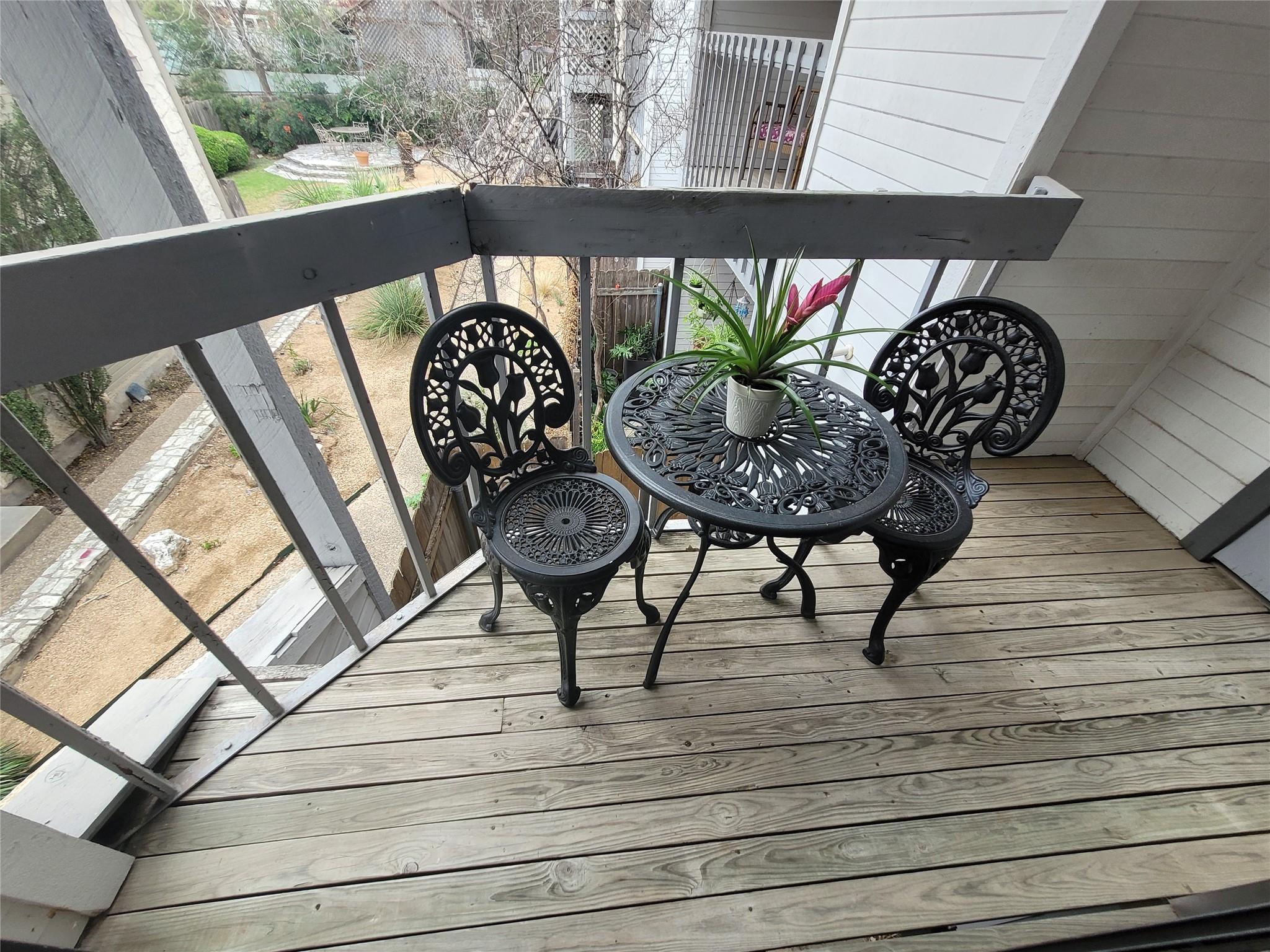 2410 Enfield Rd # 7, Austin, TX 78703