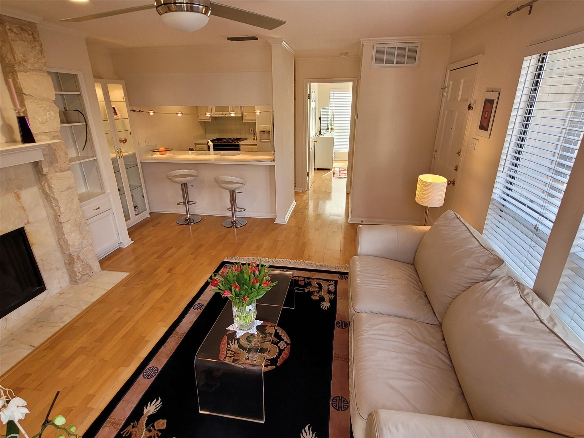 2410 Enfield Rd # 7, Austin, TX 78703