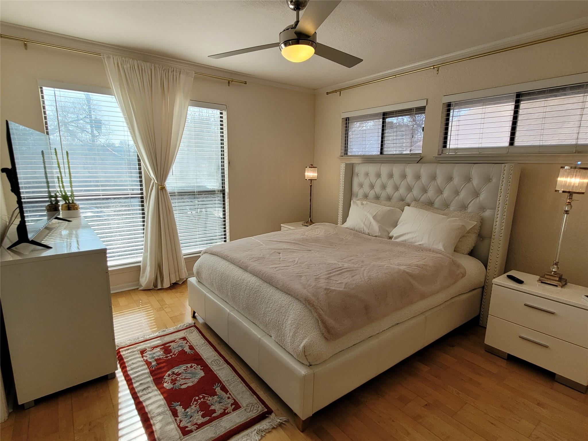 2410 Enfield Rd # 7, Austin, TX 78703