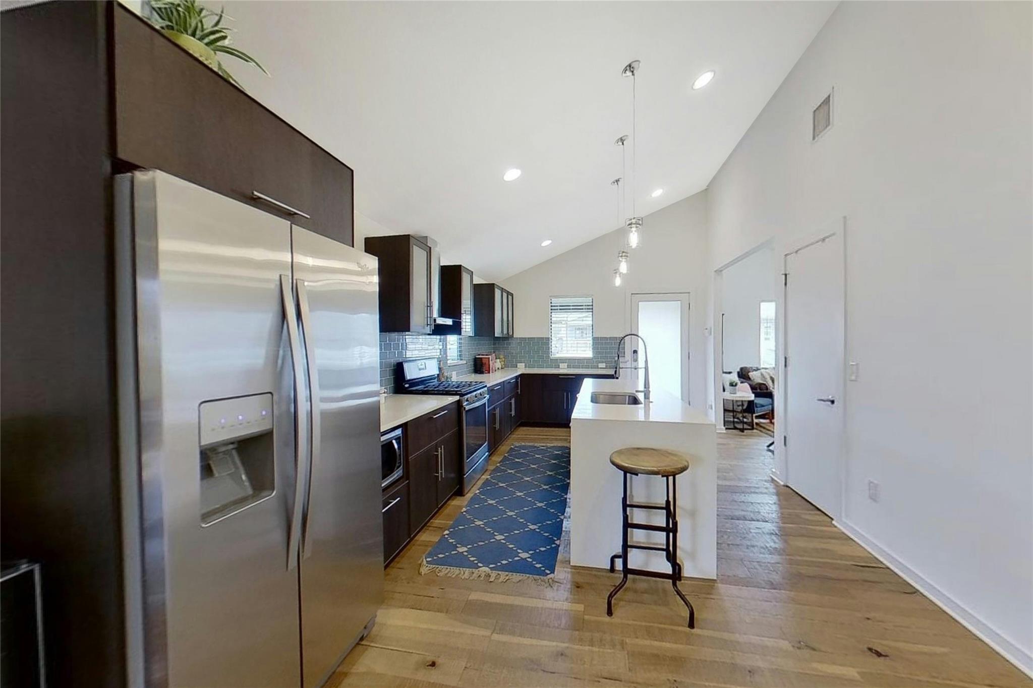 1907 E 14th St # A, Austin, TX 78702