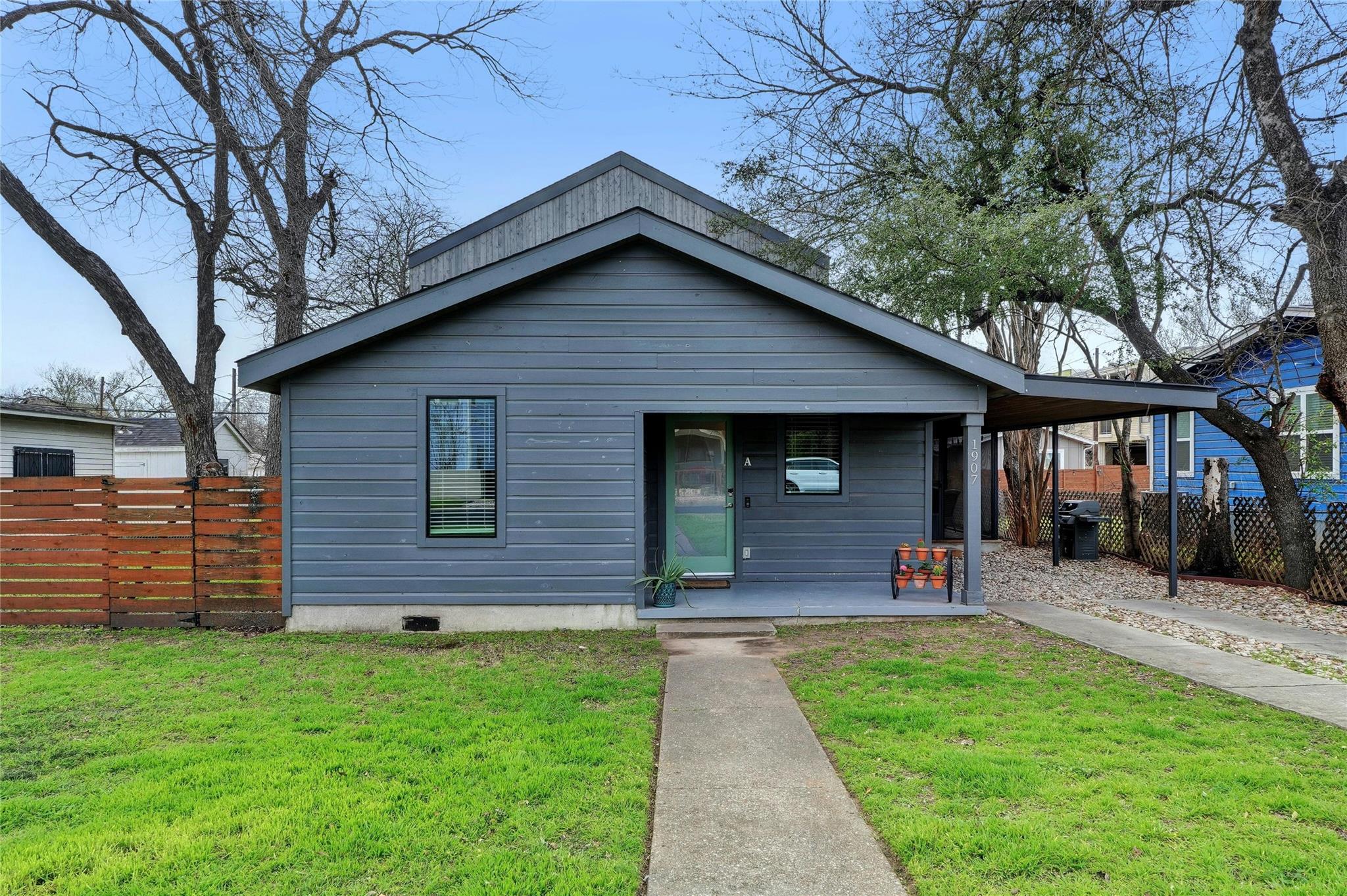 1907 E 14th St # A, Austin, TX 78702