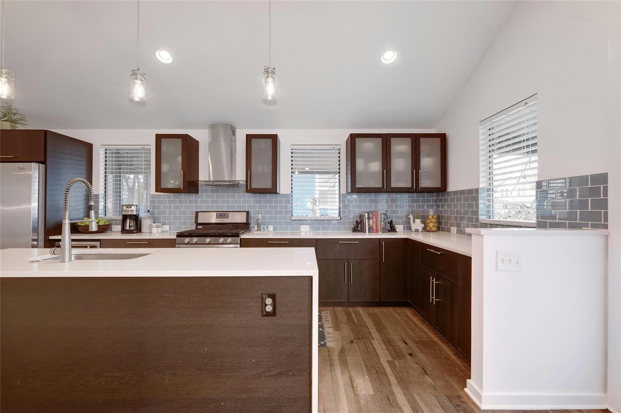 1907 E 14th St # A, Austin, TX 78702