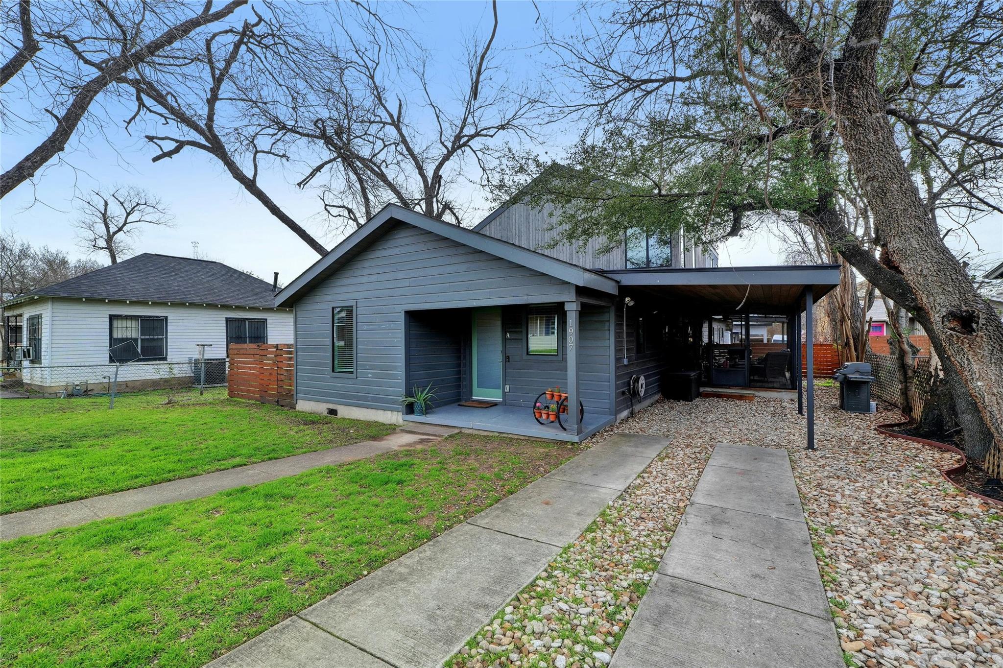 1907 E 14th St # A, Austin, TX 78702