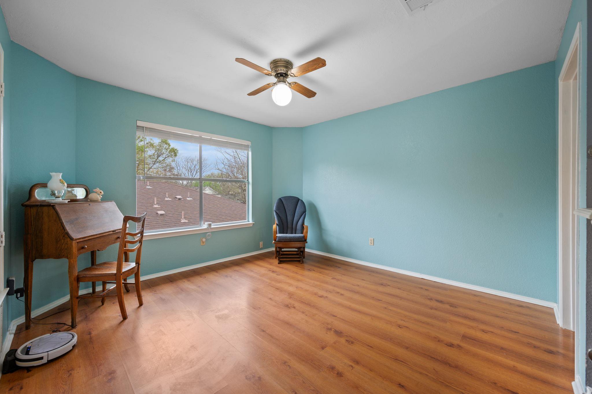 13812 Lothian Dr, Pflugerville, TX 78660