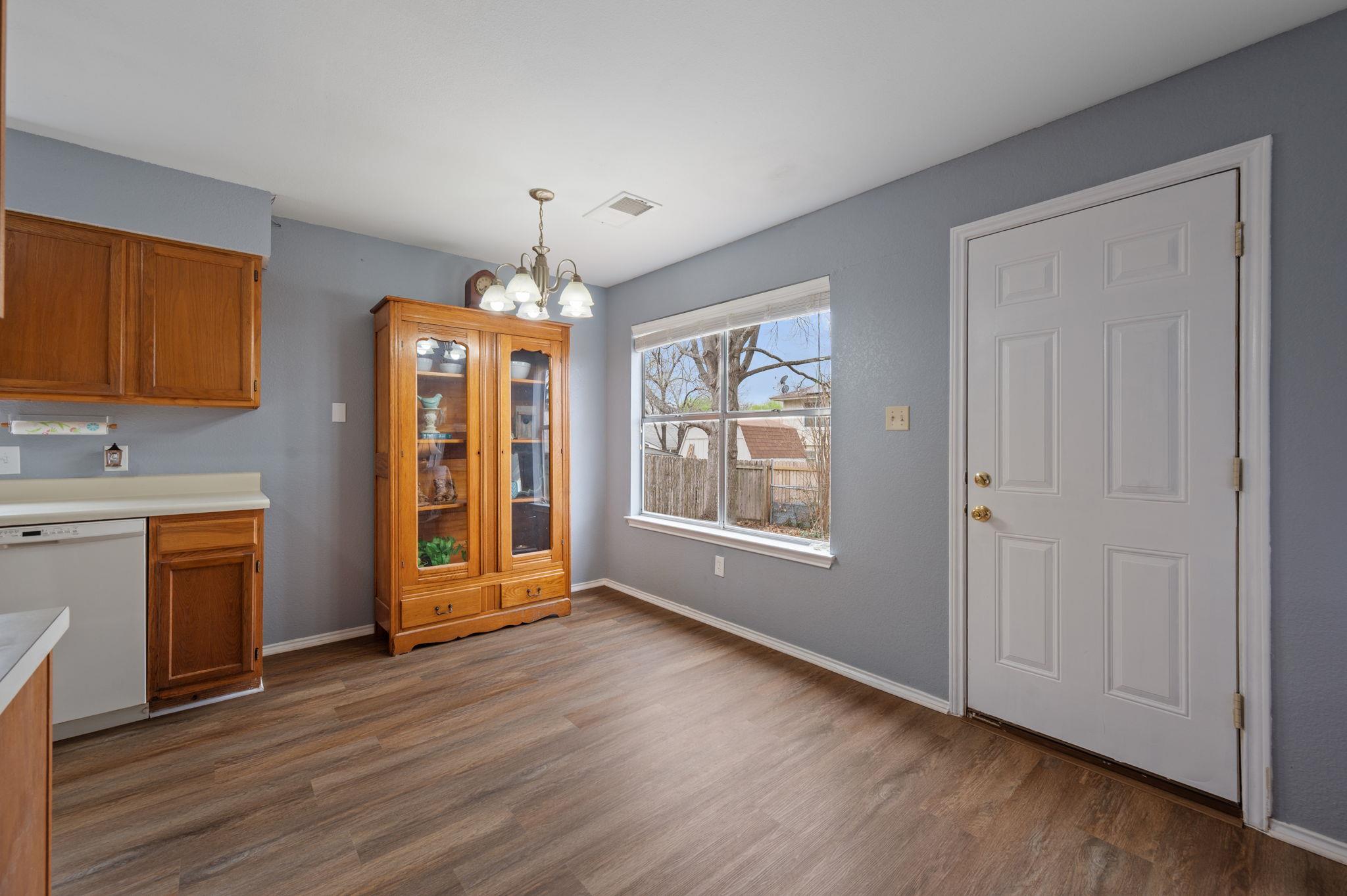 13812 Lothian Dr, Pflugerville, TX 78660