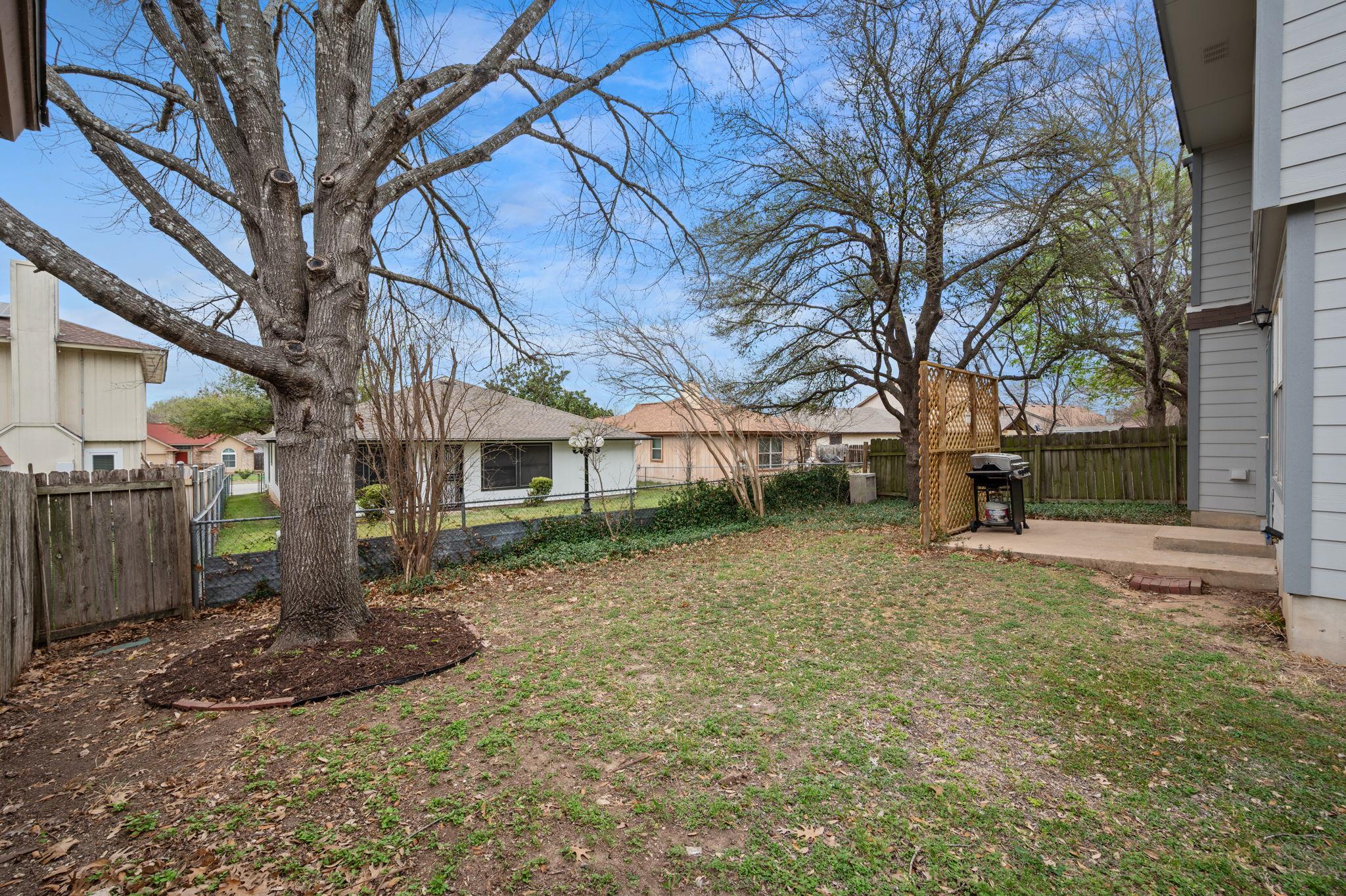 13812 Lothian Dr, Pflugerville, TX 78660