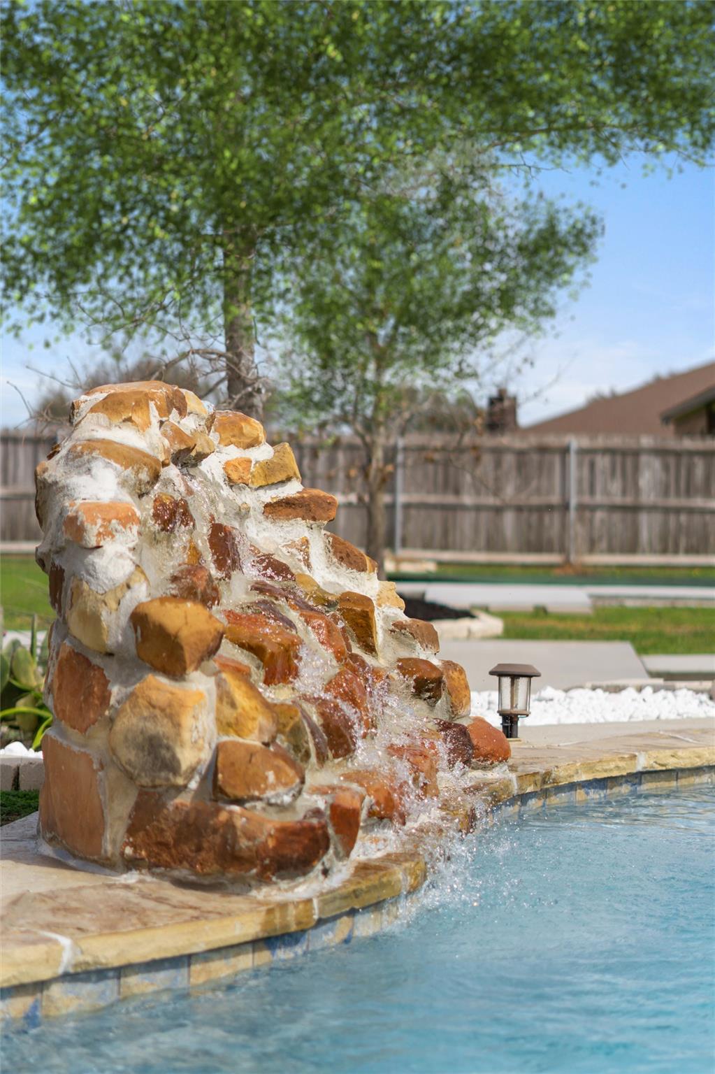 11010 La Paloma Loop W, Salado, TX 76571