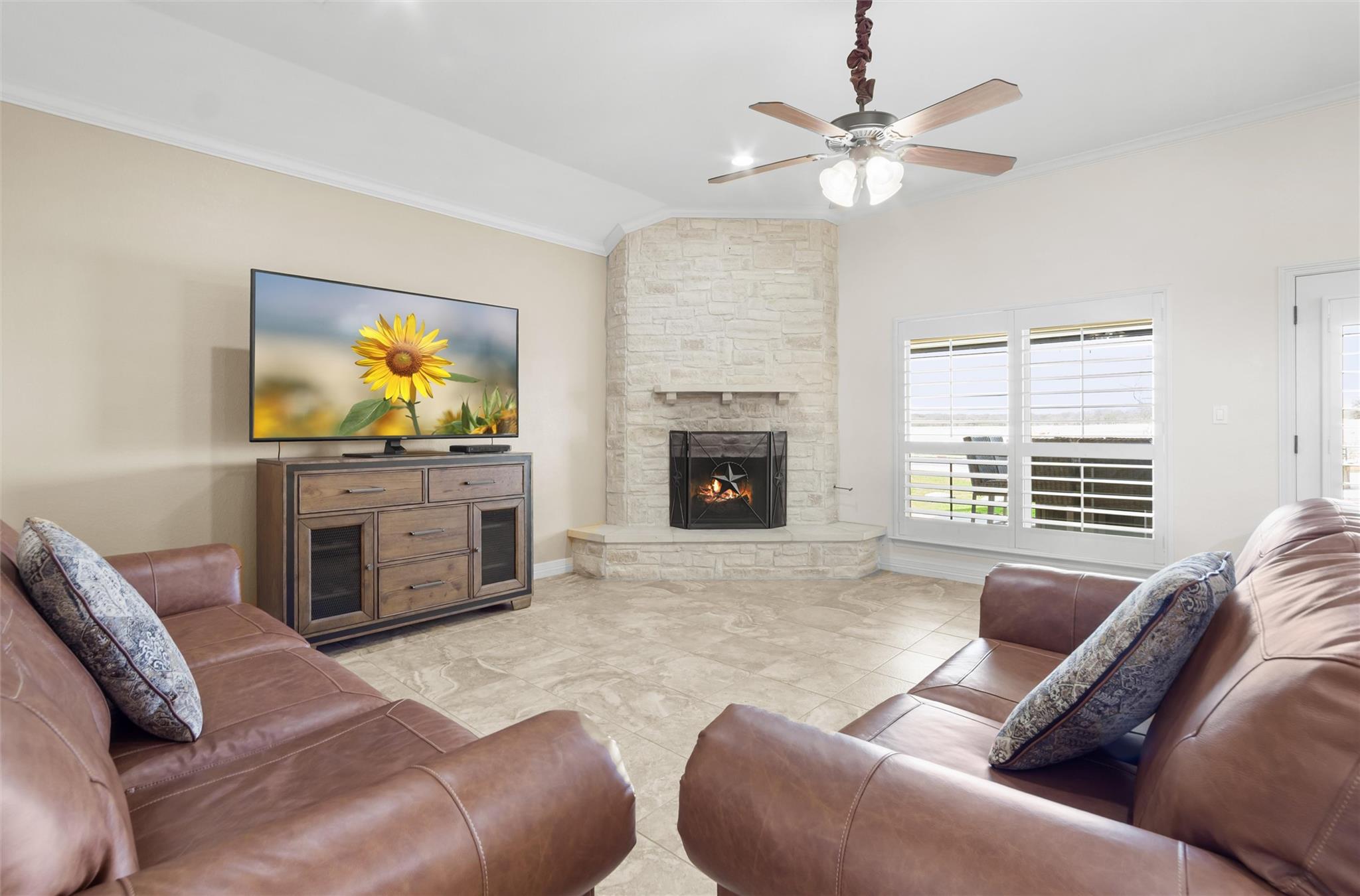 11010 La Paloma Loop W, Salado, TX 76571