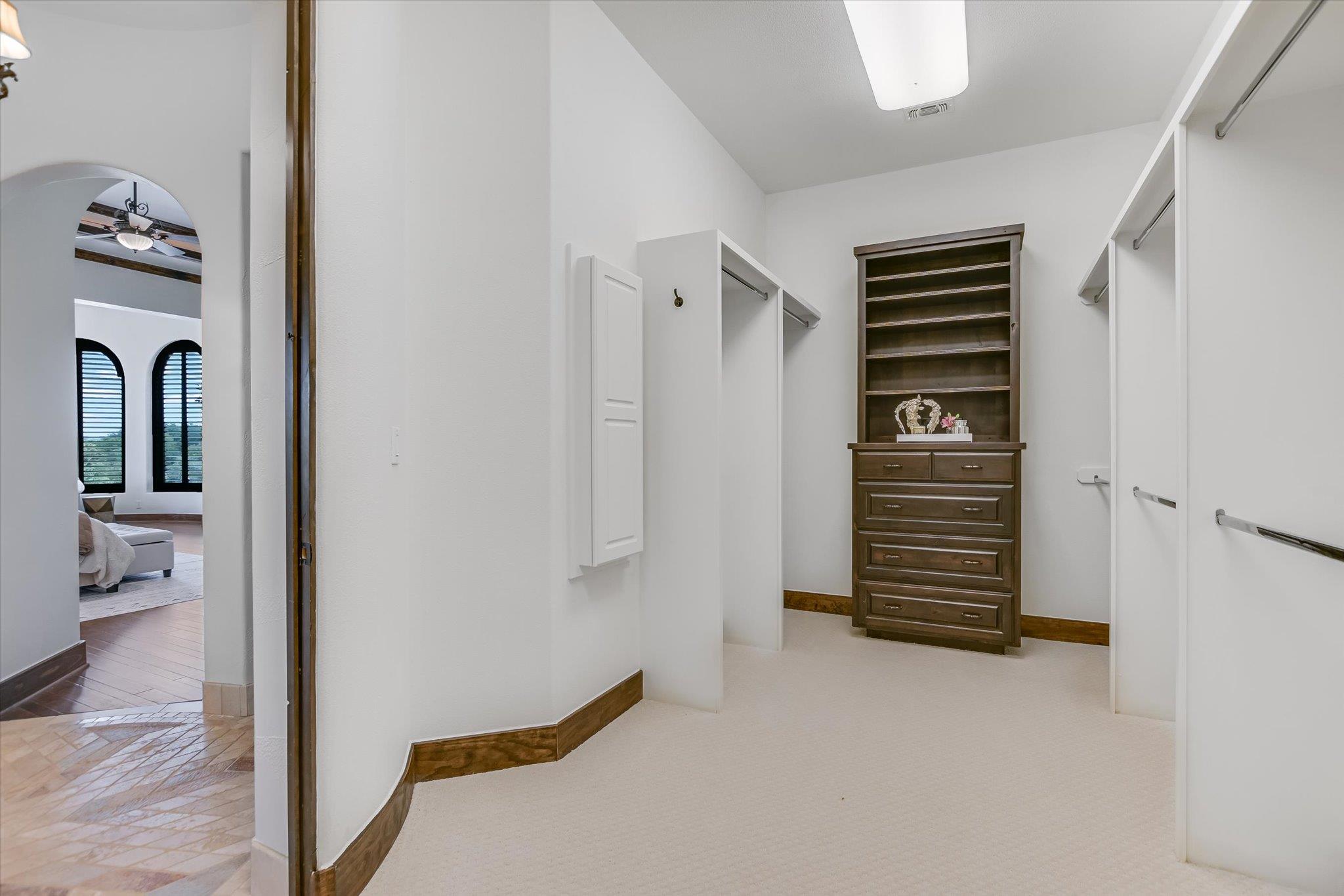 26804 Masters Pkwy, Spicewood, TX 78669