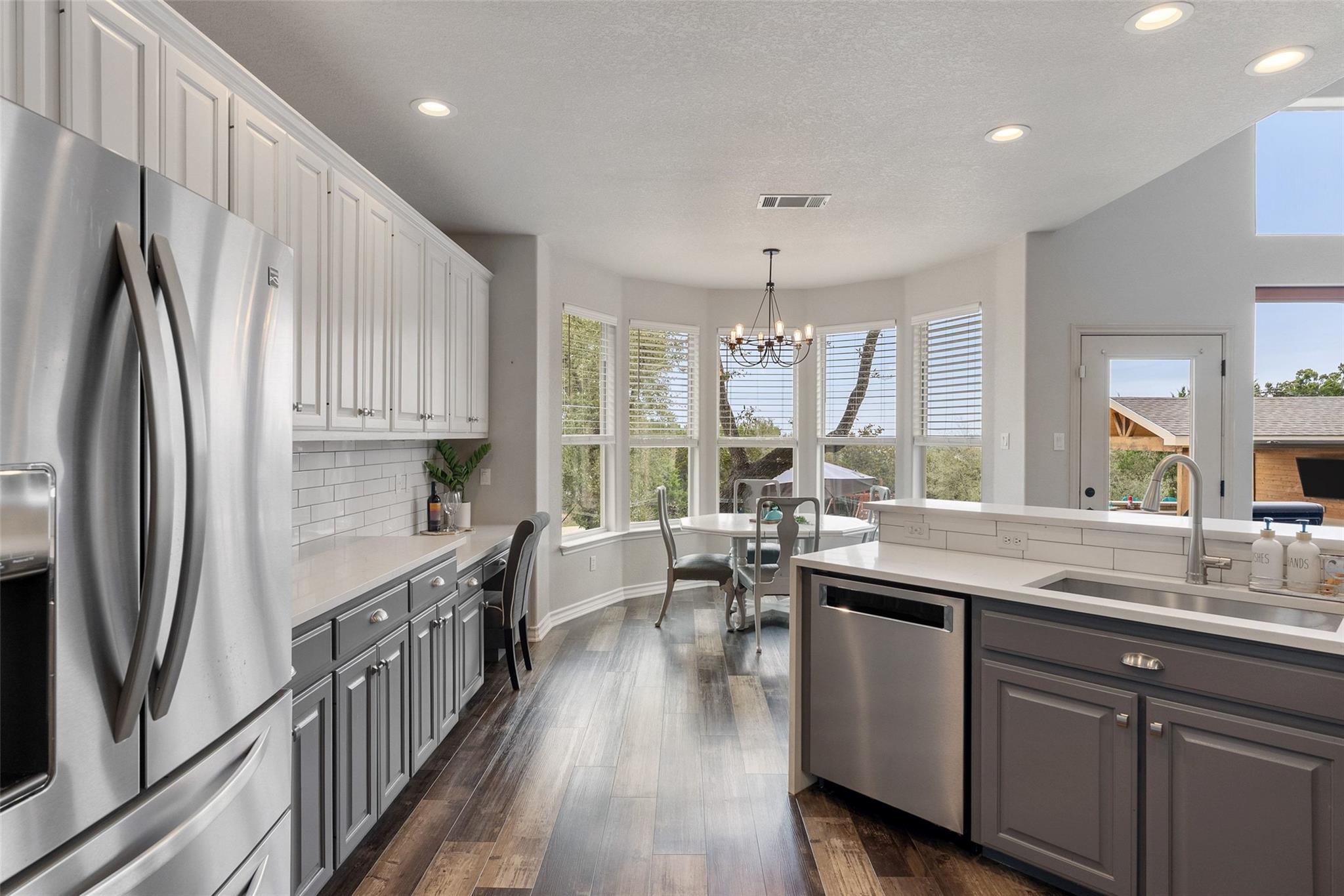 320 Heritage Dr, Austin, TX 78737