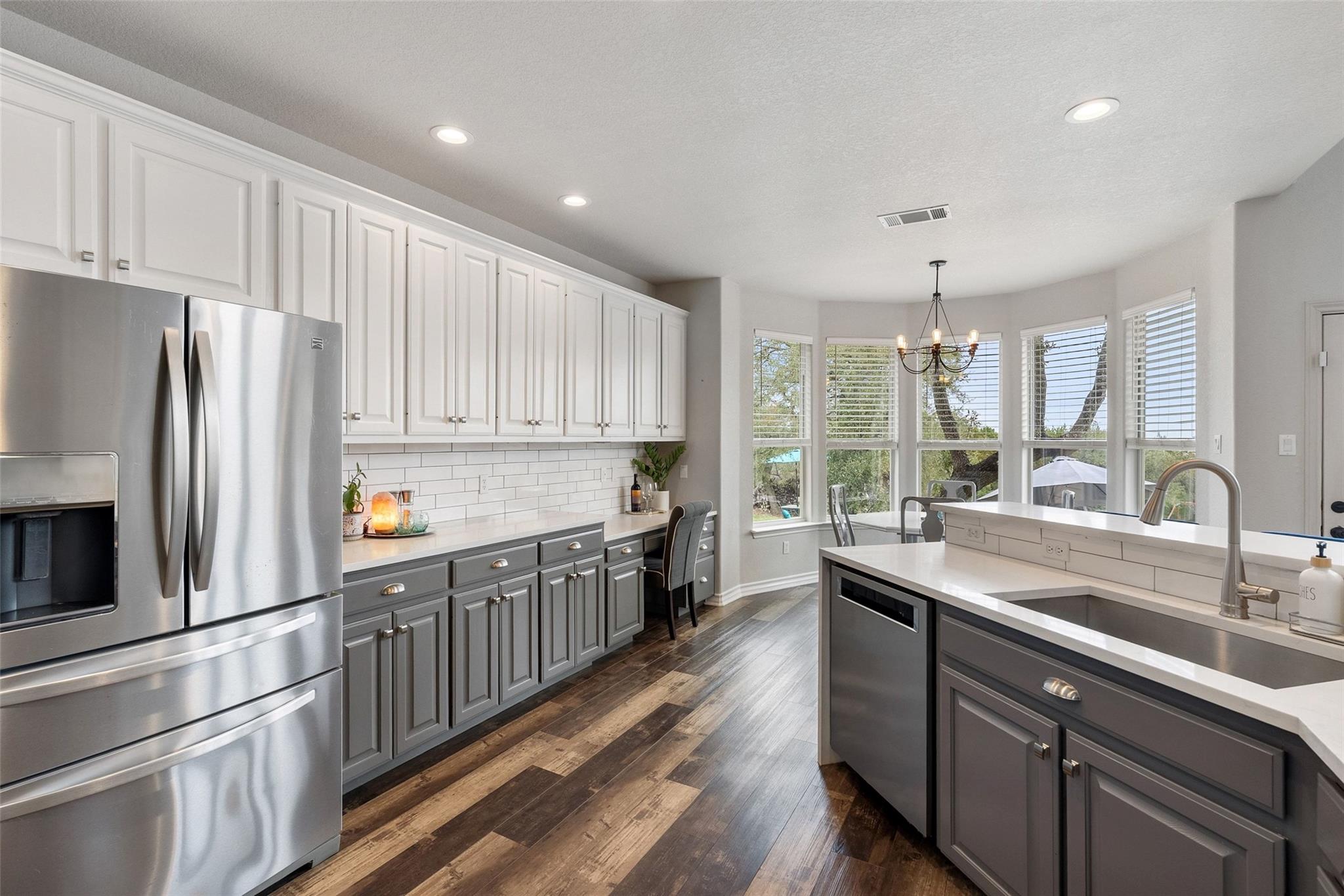 320 Heritage Dr, Austin, TX 78737