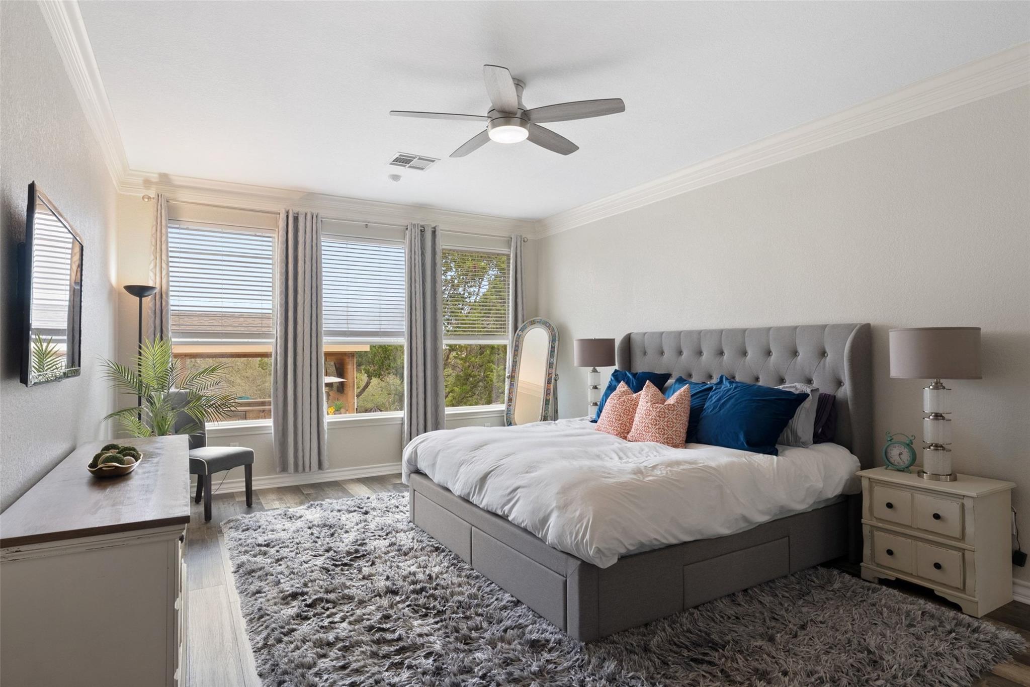 320 Heritage Dr, Austin, TX 78737