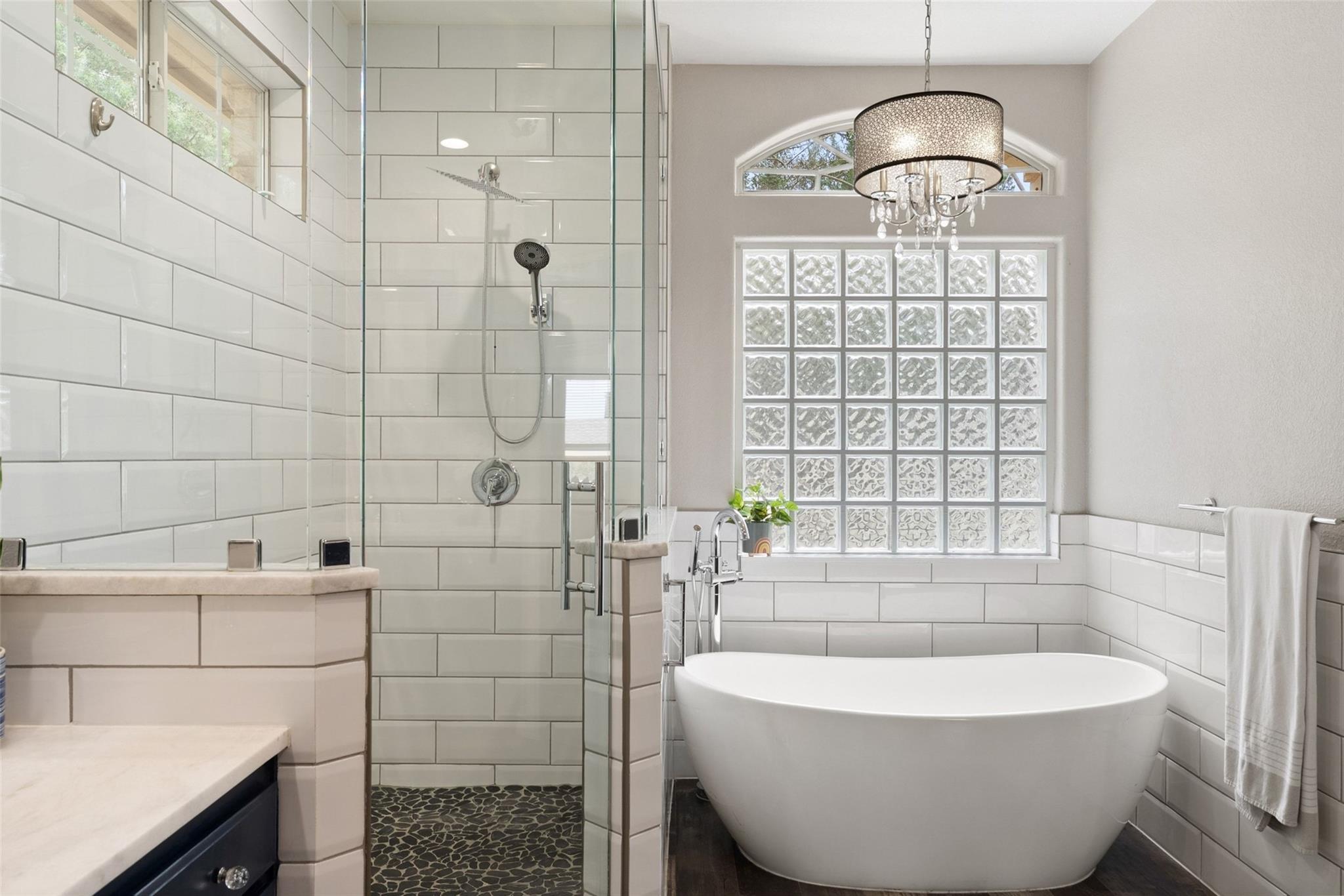 320 Heritage Dr, Austin, TX 78737