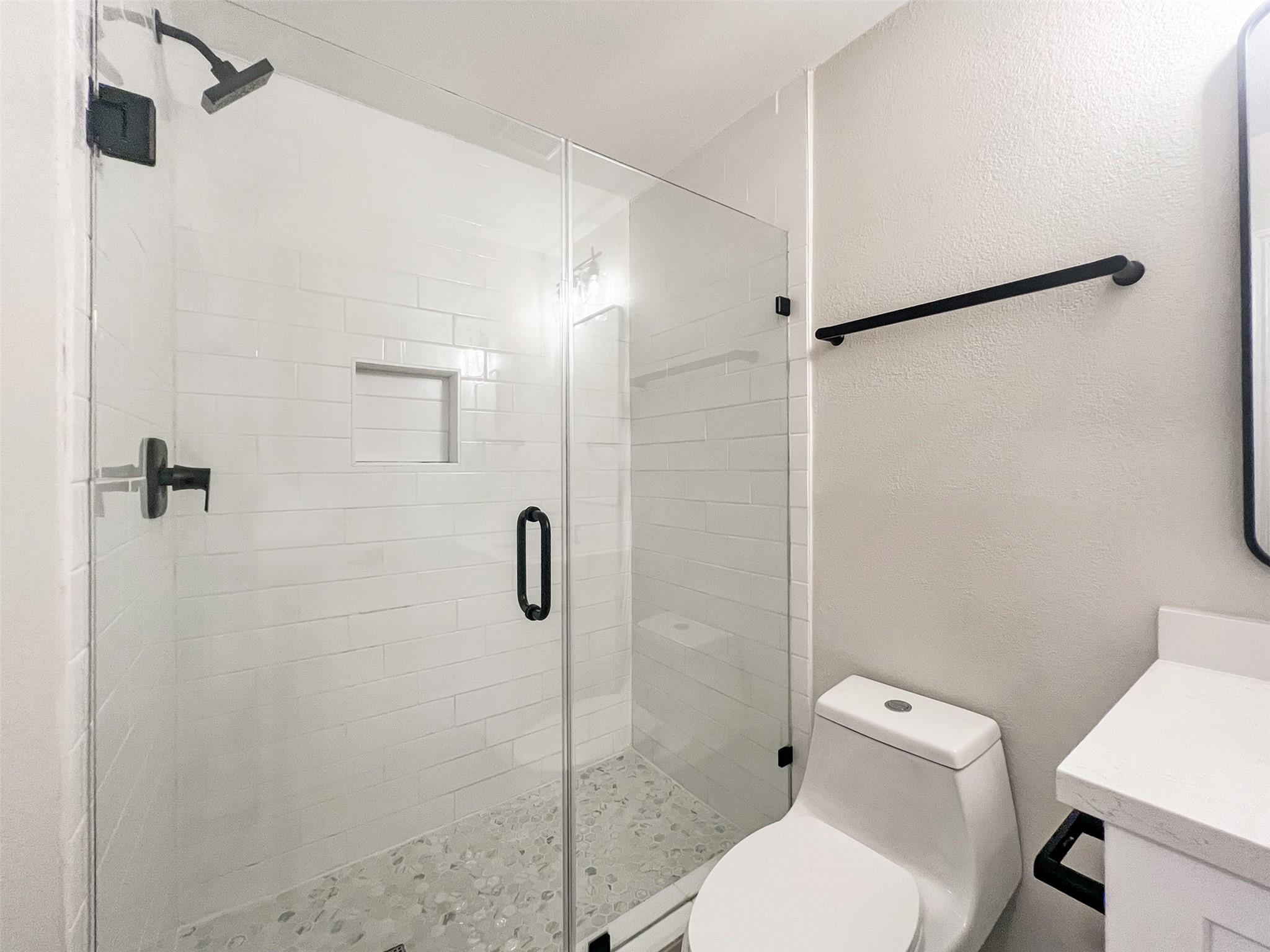 3506 Larchmont Cv # B, Austin, TX 78704