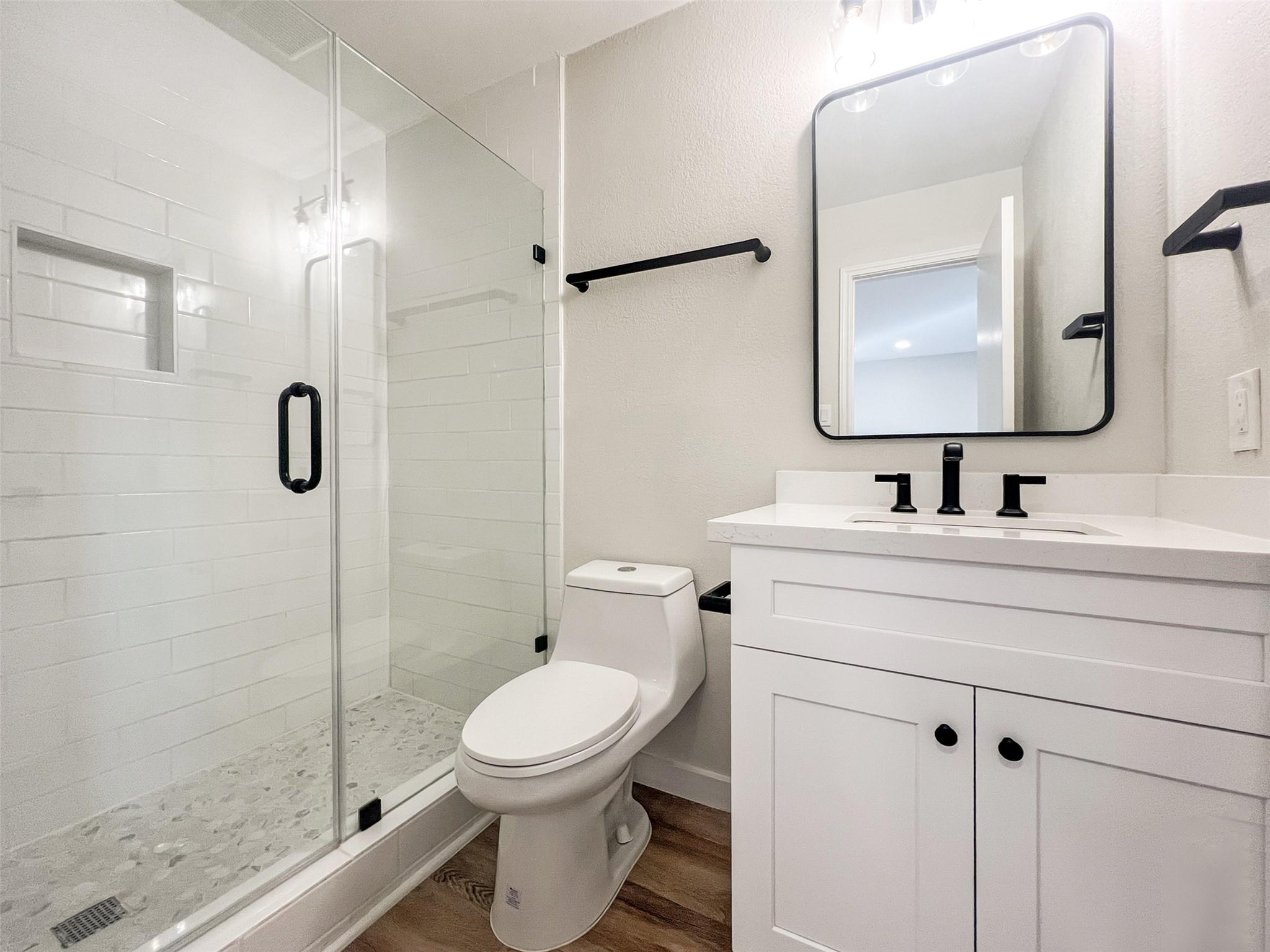 3506 Larchmont Cv # B, Austin, TX 78704