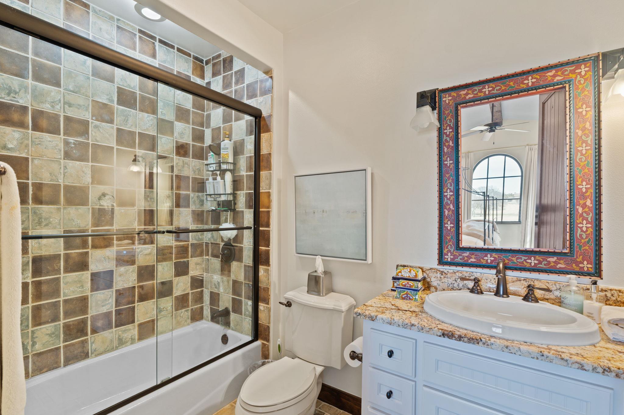 119 Plaza Escondido, Horseshoe Bay, TX 78657