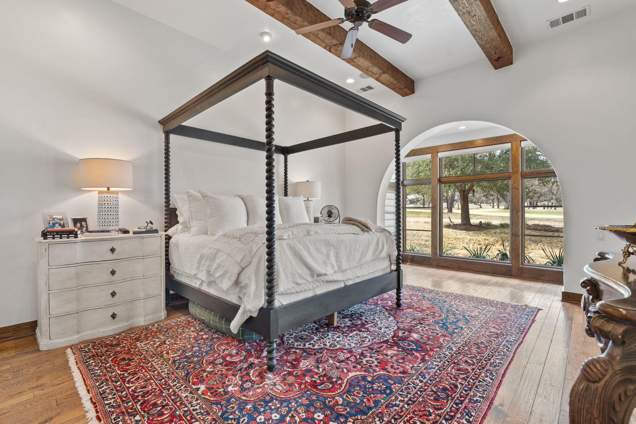 119 Plaza Escondido, Horseshoe Bay, TX 78657