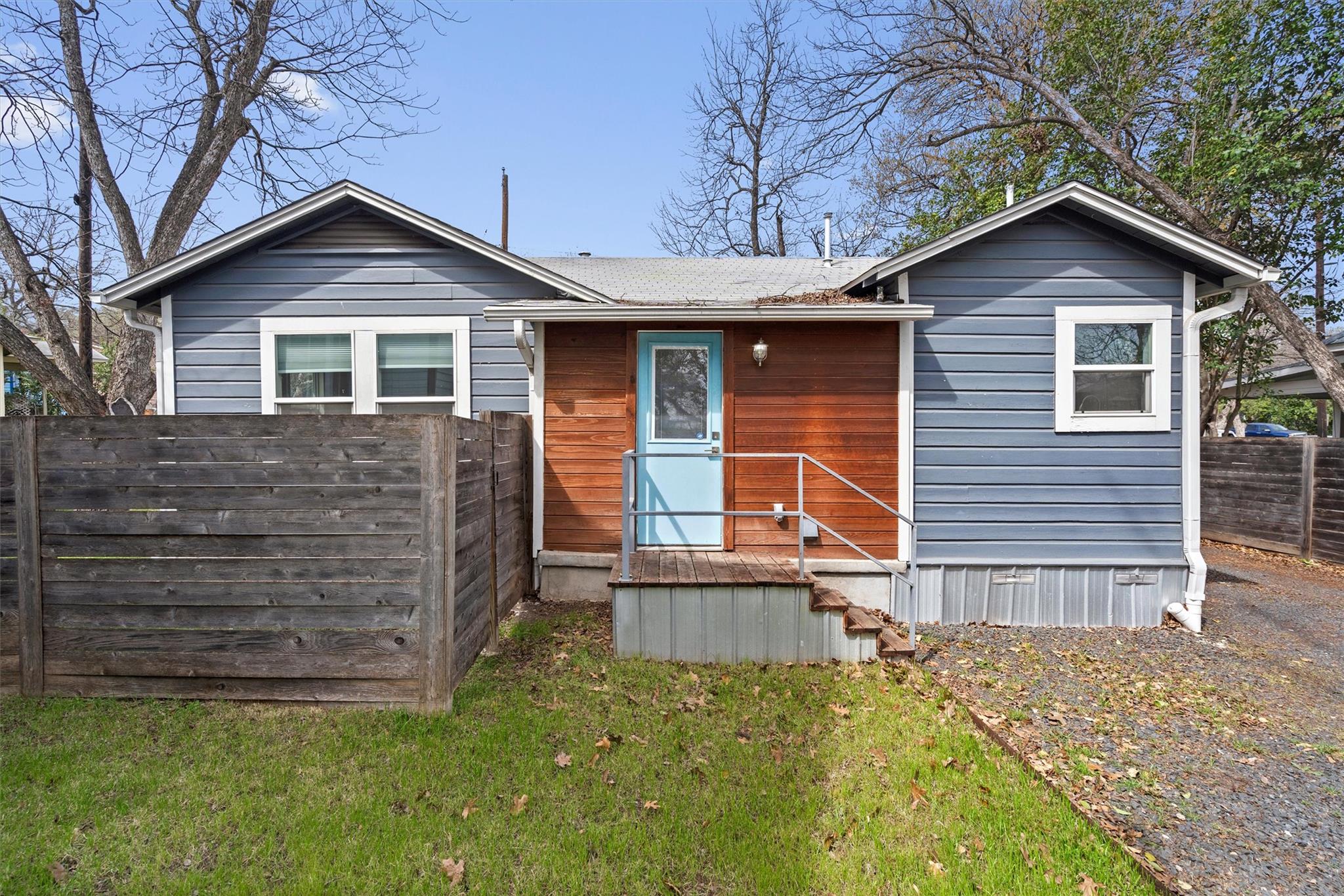 2705 S 2nd St # A, Austin, TX 78704