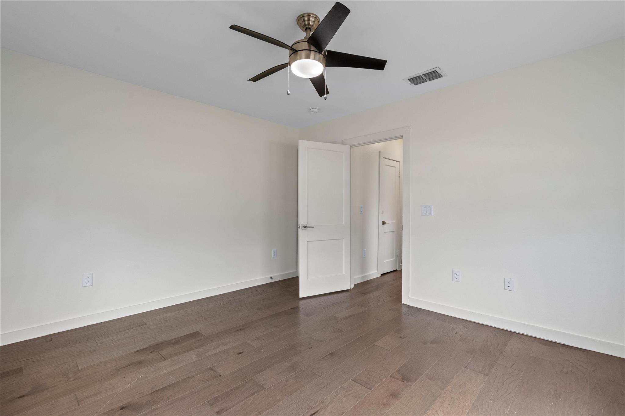 2705 S 2nd St # A, Austin, TX 78704