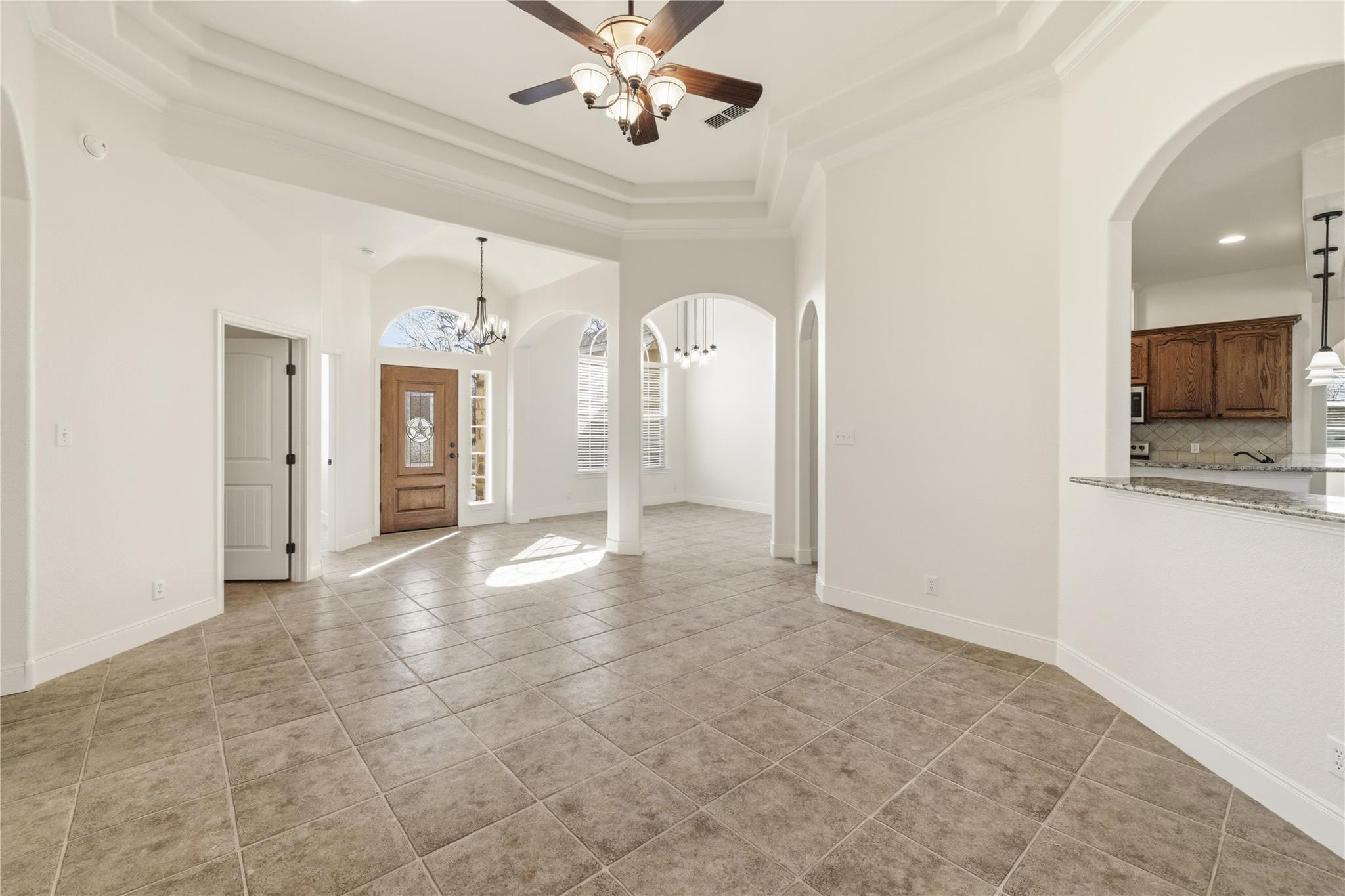 1208 Spotted Fawn Trl, Fredericksburg, TX 78624