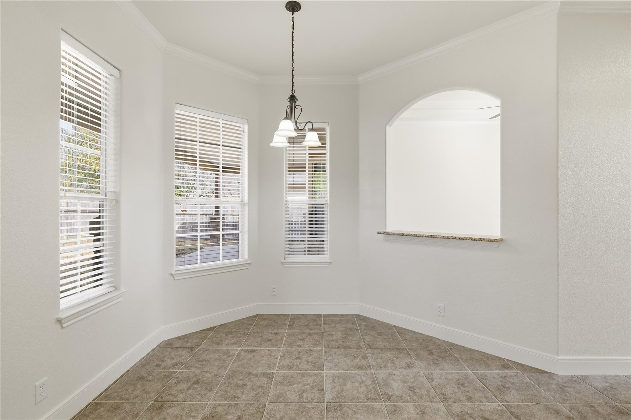 1208 Spotted Fawn Trl, Fredericksburg, TX 78624