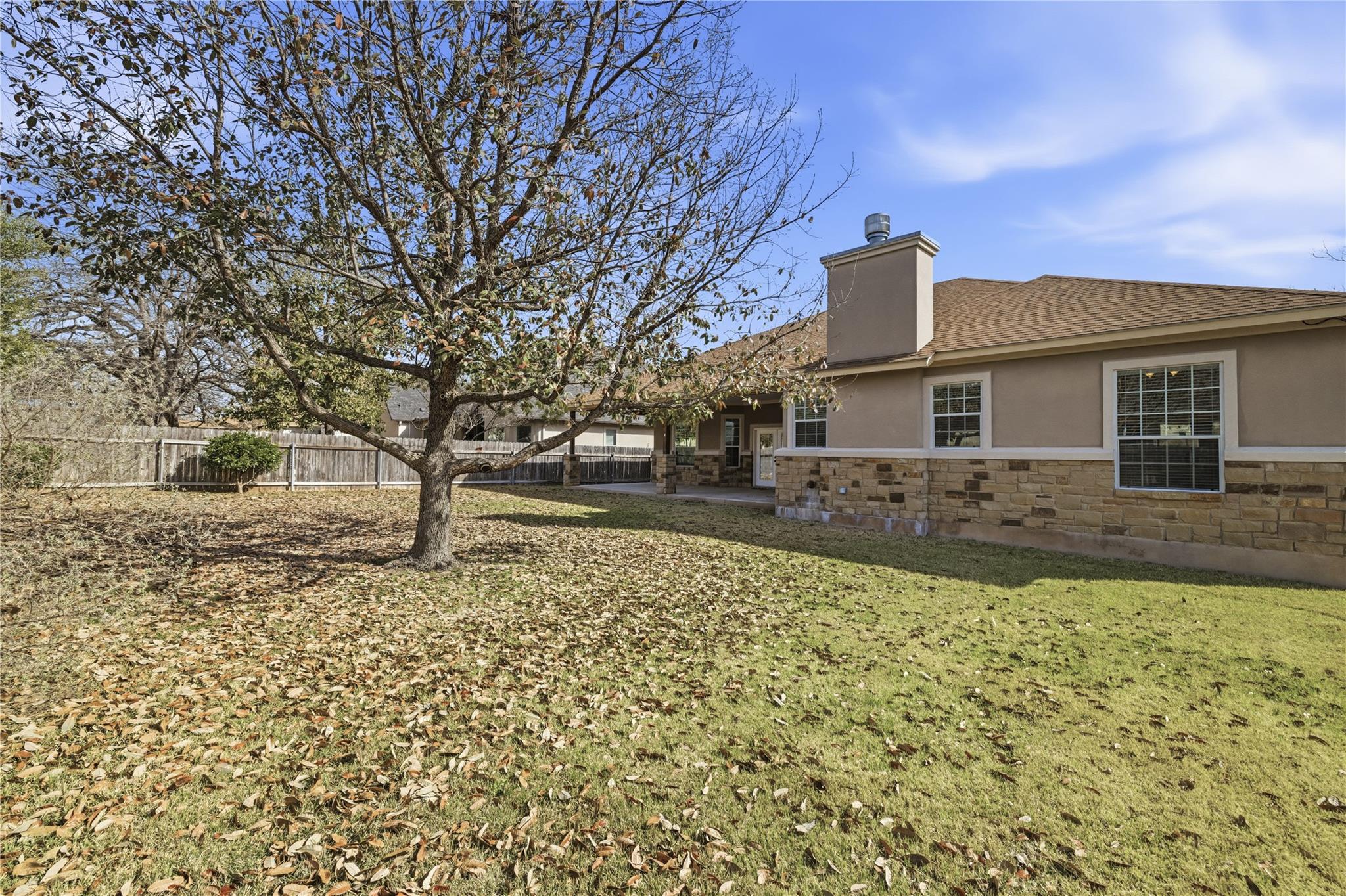 1208 Spotted Fawn Trl, Fredericksburg, TX 78624