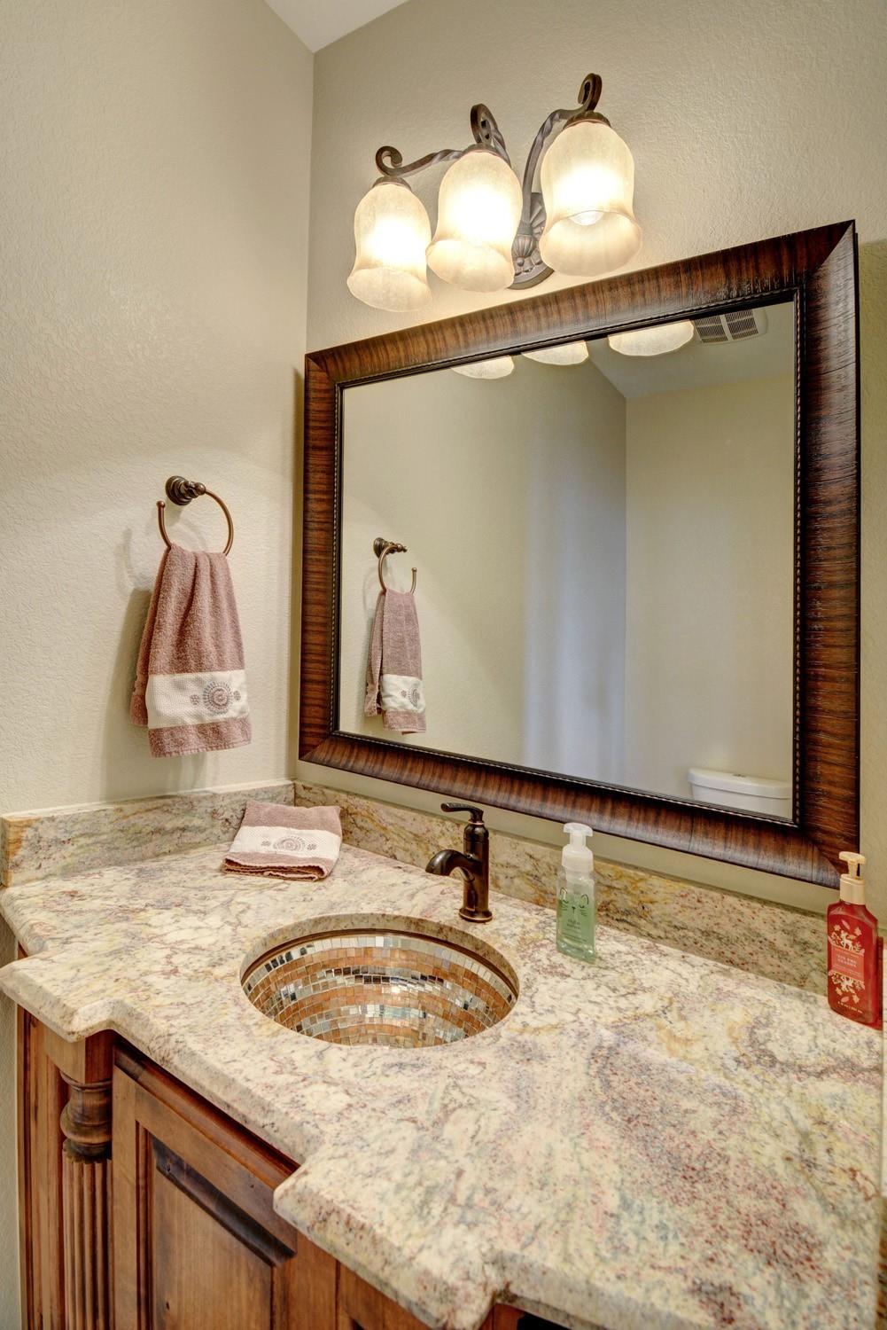 142 Trailblazer Dr, Bastrop, TX 78602