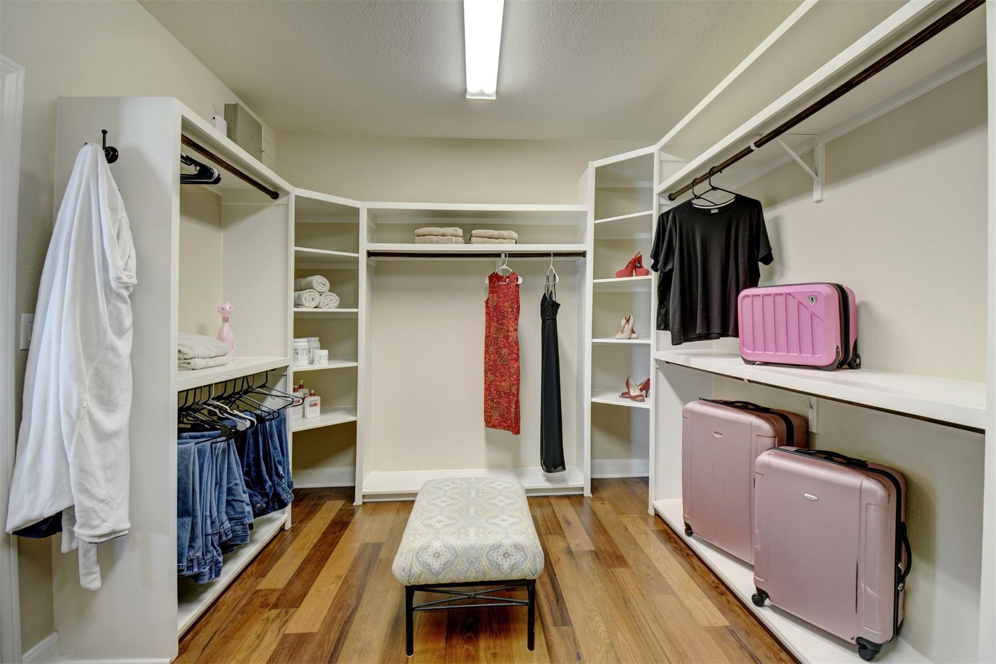 142 Trailblazer Dr, Bastrop, TX 78602