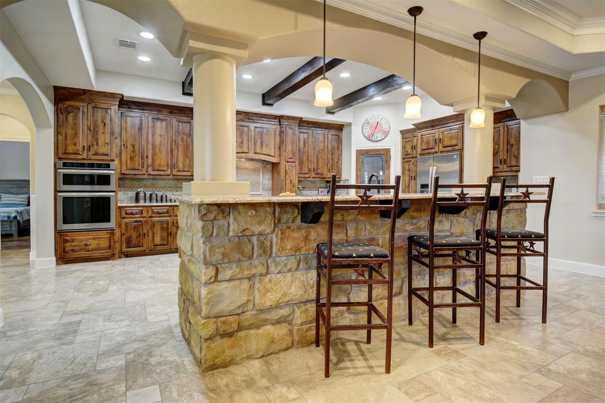 142 Trailblazer Dr, Bastrop, TX 78602