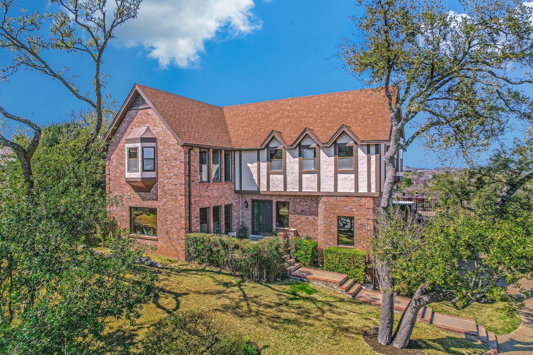 2006 Wychwood Dr, Austin, TX 78746