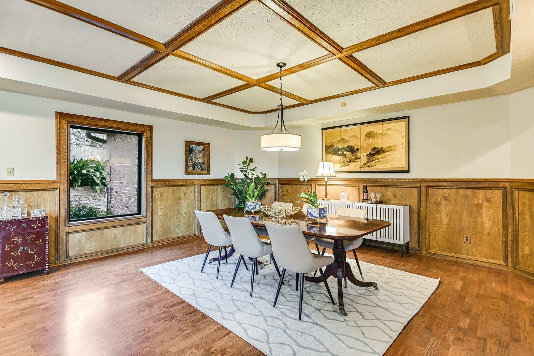 2006 Wychwood Dr, Austin, TX 78746