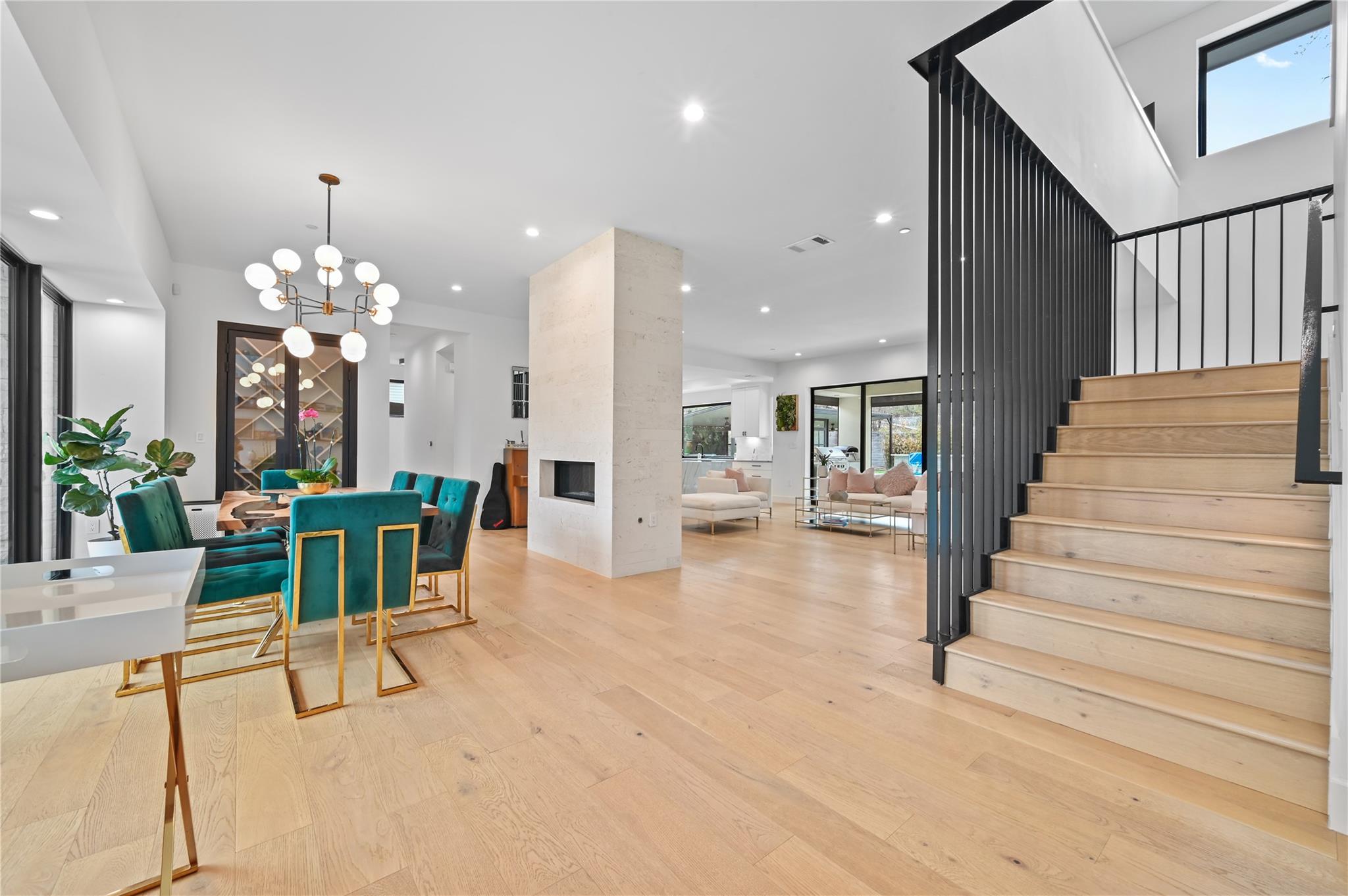 308 Briarwood Trl, Austin, TX 78746