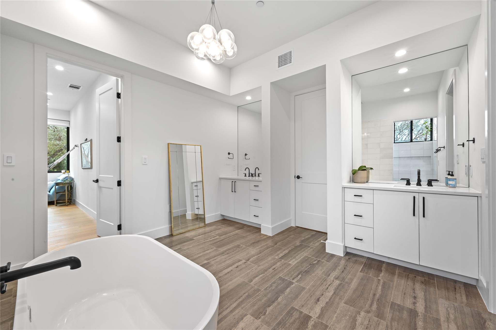 308 Briarwood Trl, Austin, TX 78746