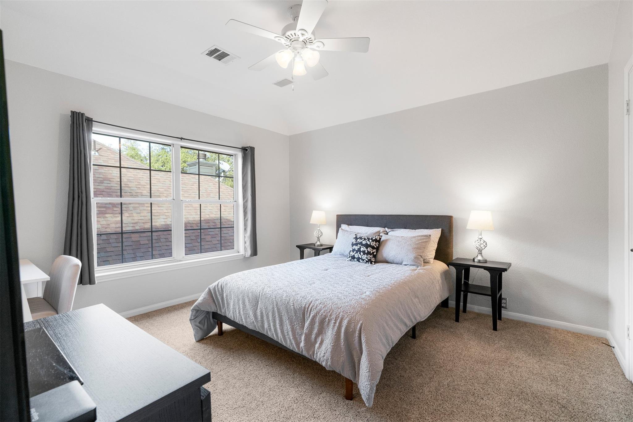 10019 Estancia Ln, Austin, TX 78739