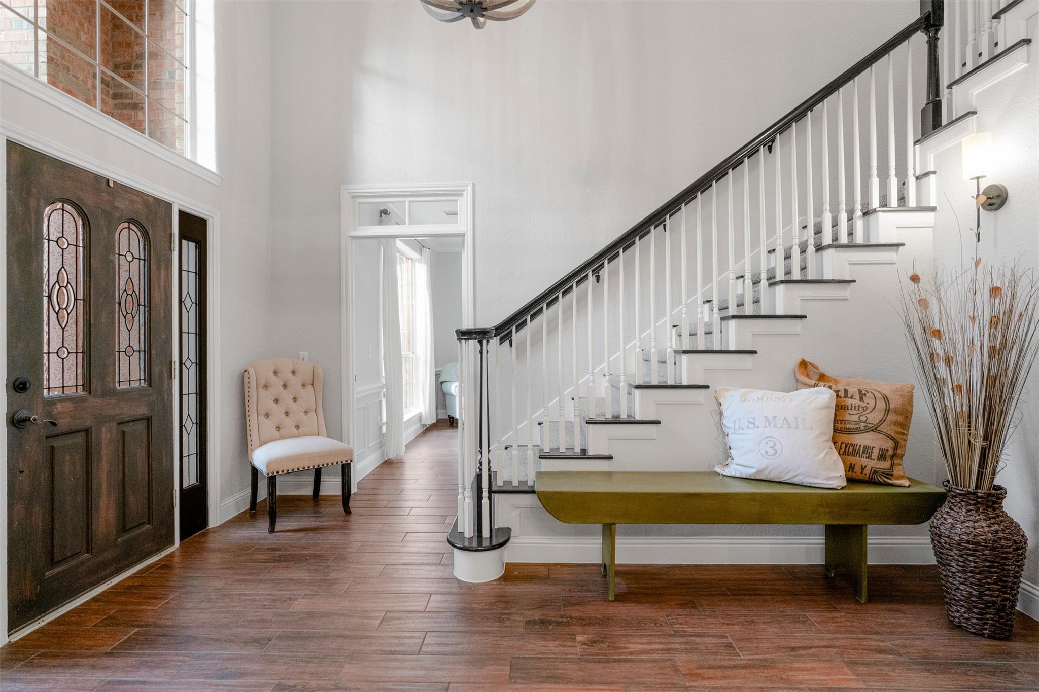 10019 Estancia Ln, Austin, TX 78739