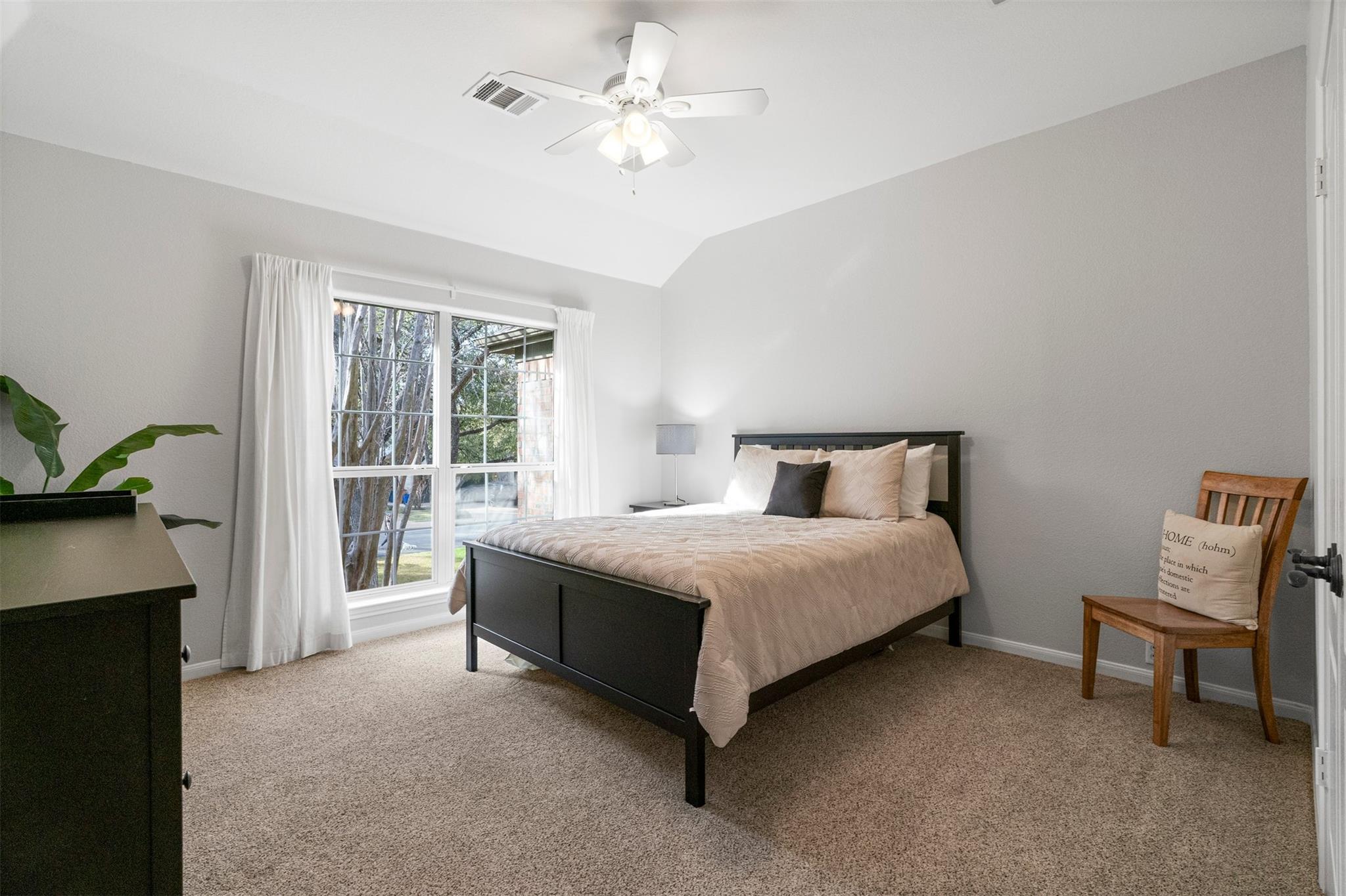 10019 Estancia Ln, Austin, TX 78739