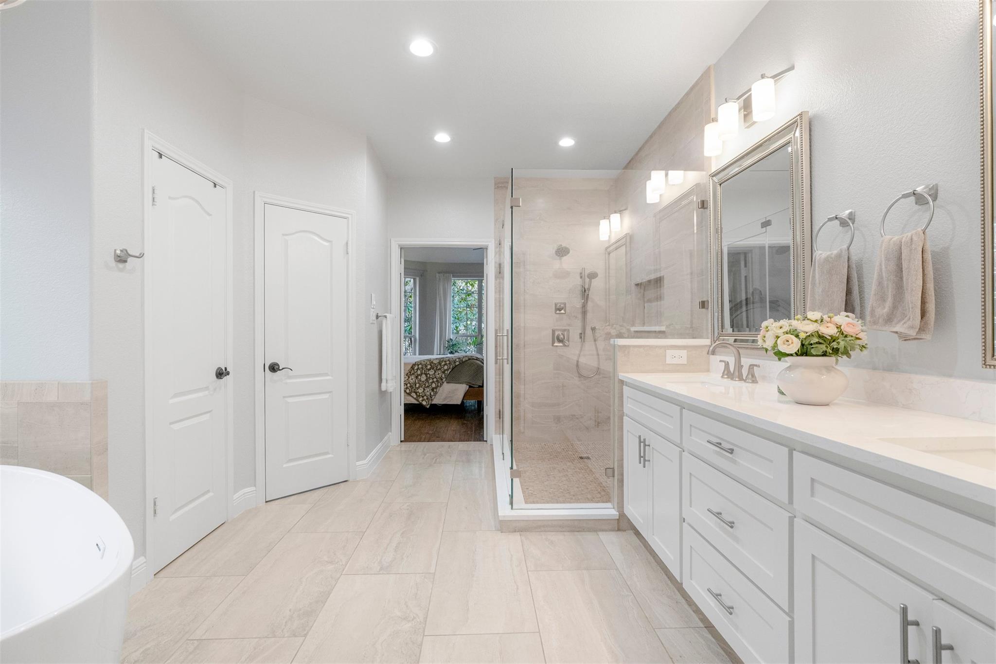 10019 Estancia Ln, Austin, TX 78739