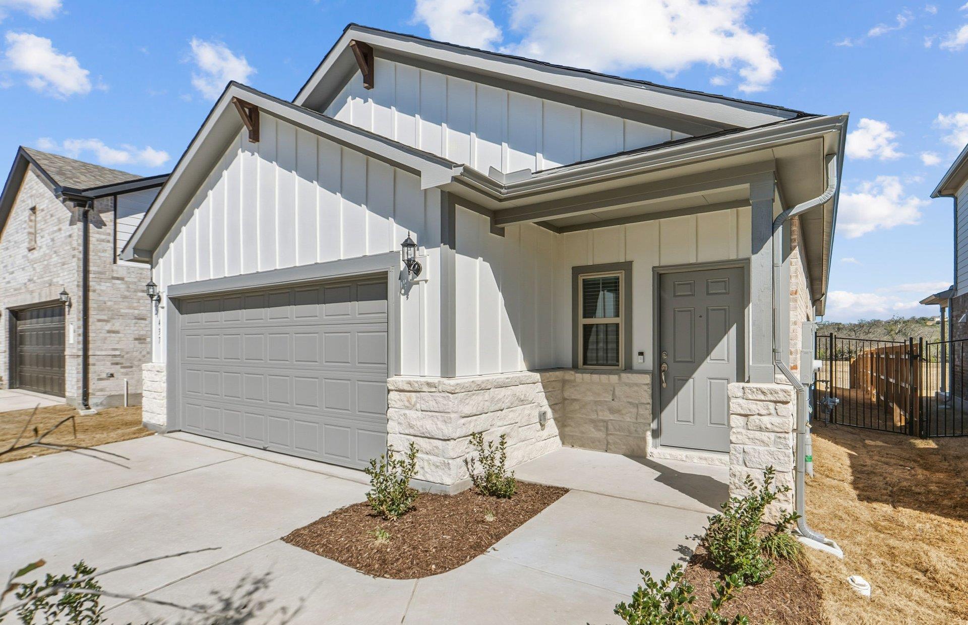 437 Bristlecone Bnd, Liberty Hill, TX 78642