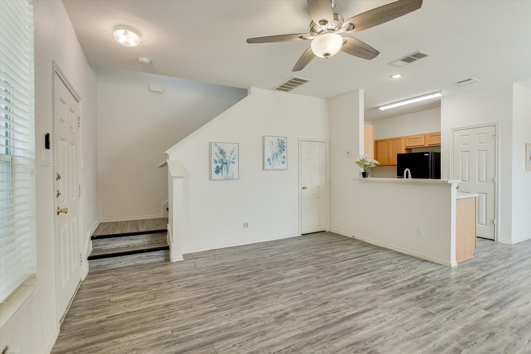 809 Sebastian Bnd # B, Pflugerville, TX 78660