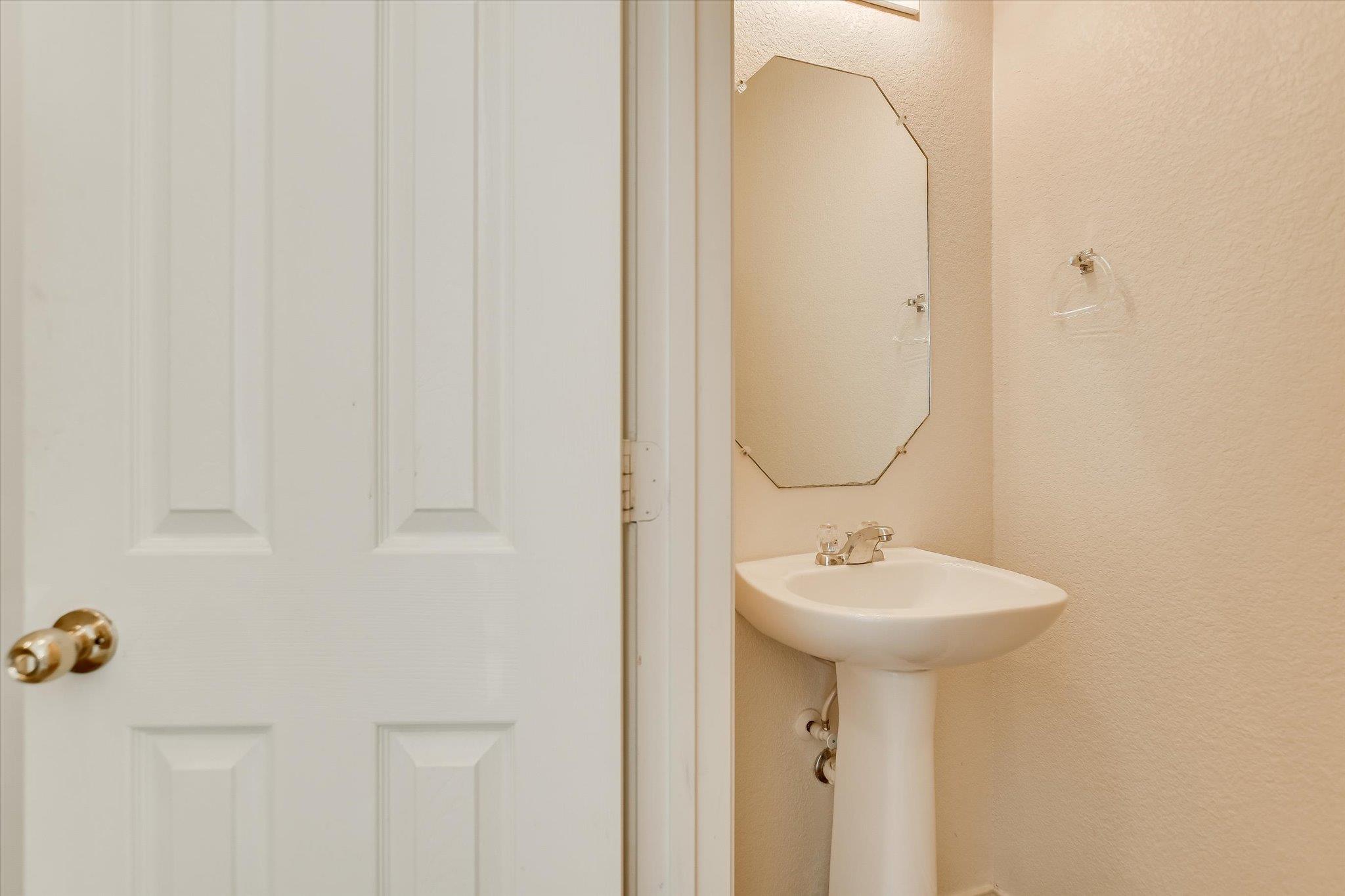 809 Sebastian Bnd # B, Pflugerville, TX 78660