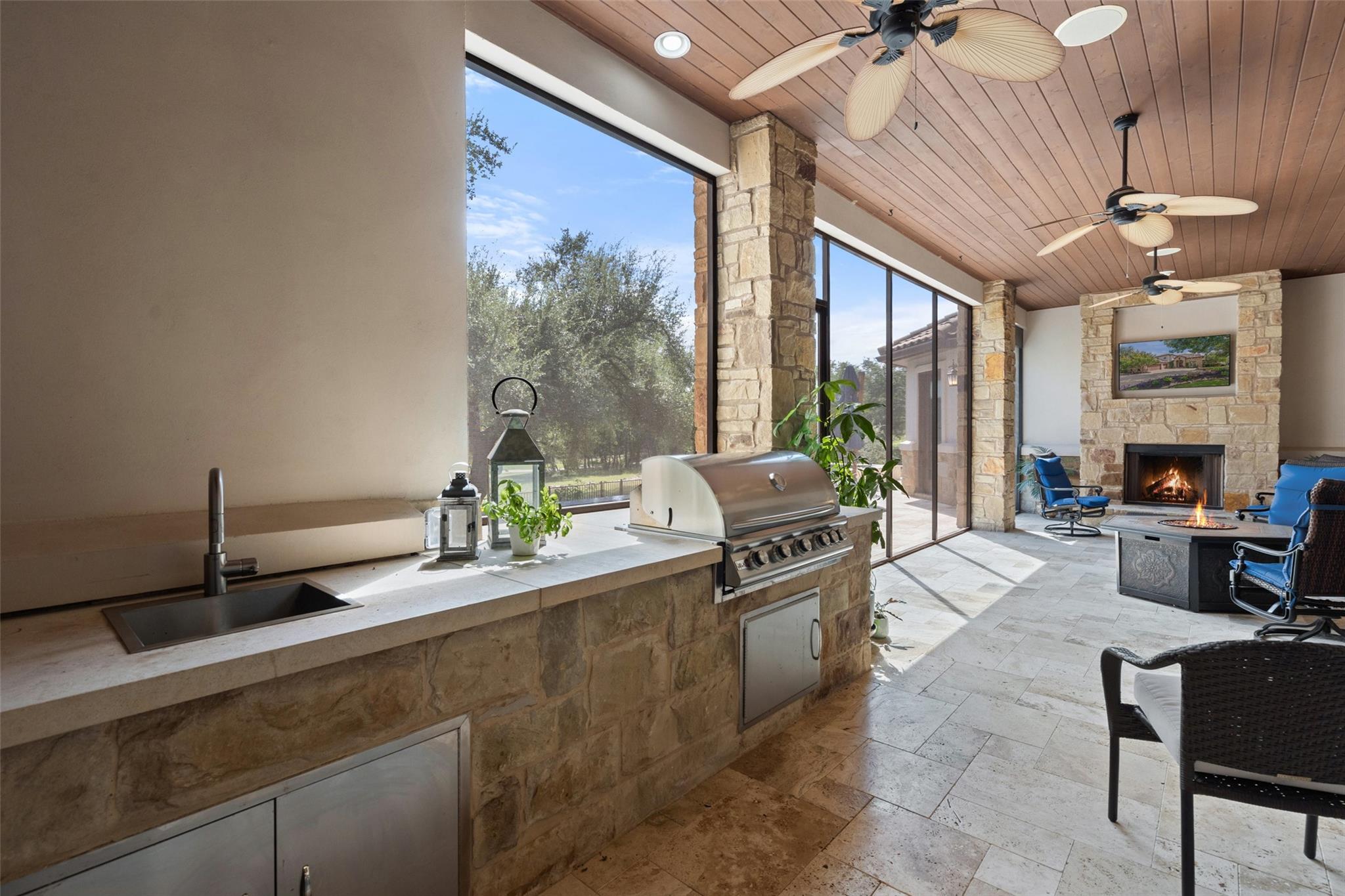 506 Black Wolf Run, Austin, TX 78738