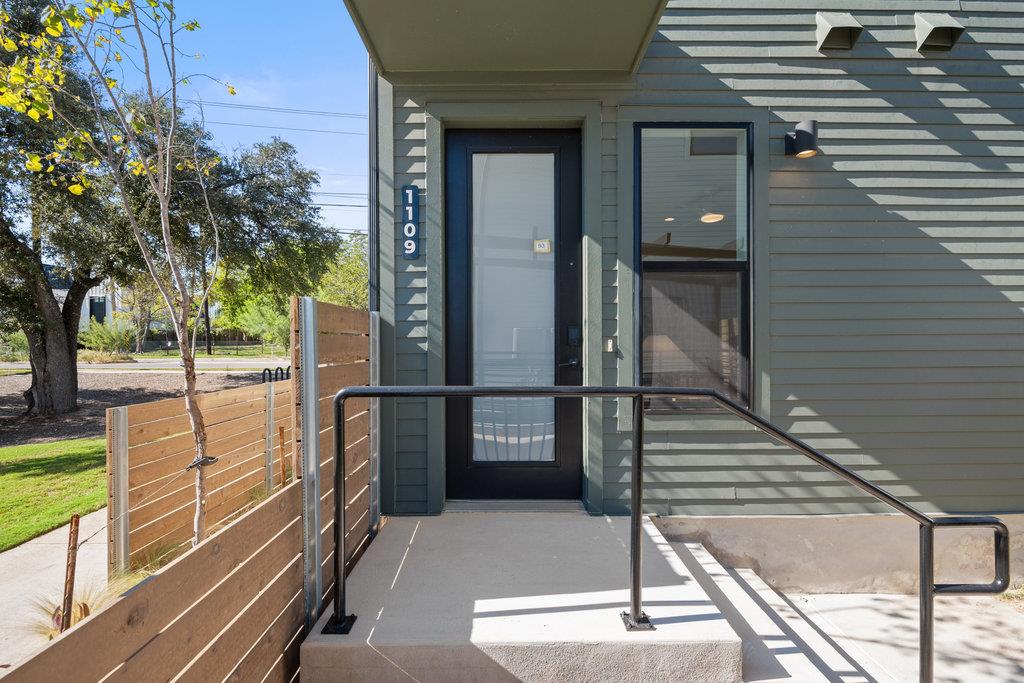 2200 McFly St # 77, Austin, TX 78723