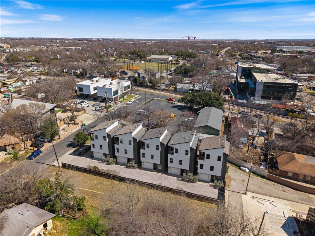 2305 Coronado St # C, Austin, TX 78702