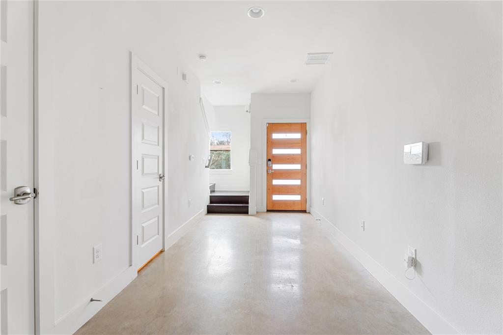 2305 Coronado St # C, Austin, TX 78702