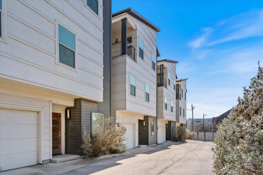 2305 Coronado St # C, Austin, TX 78702